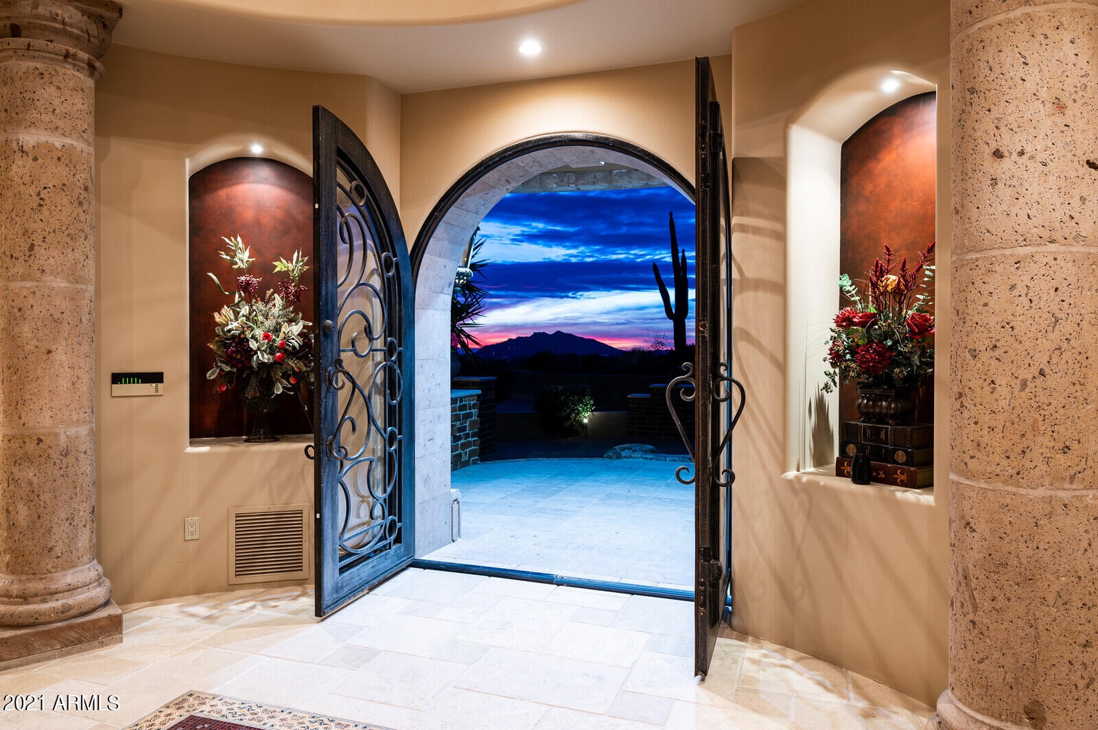 DESERT MOUNTAIN - Residential