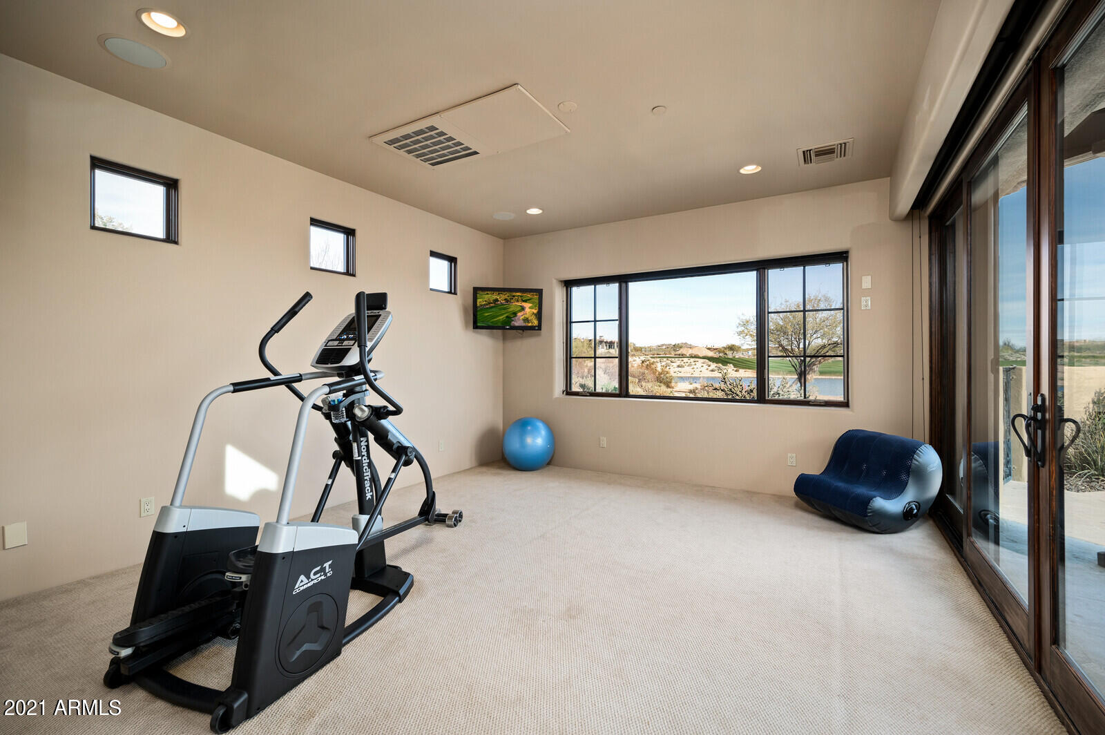DESERT MOUNTAIN - Residential