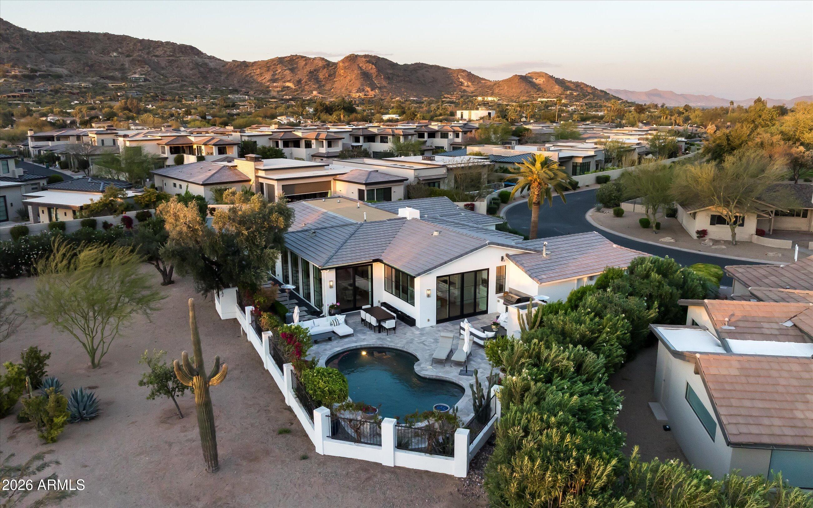 MOUNTAIN SHADOW RESORT AMD - Residential