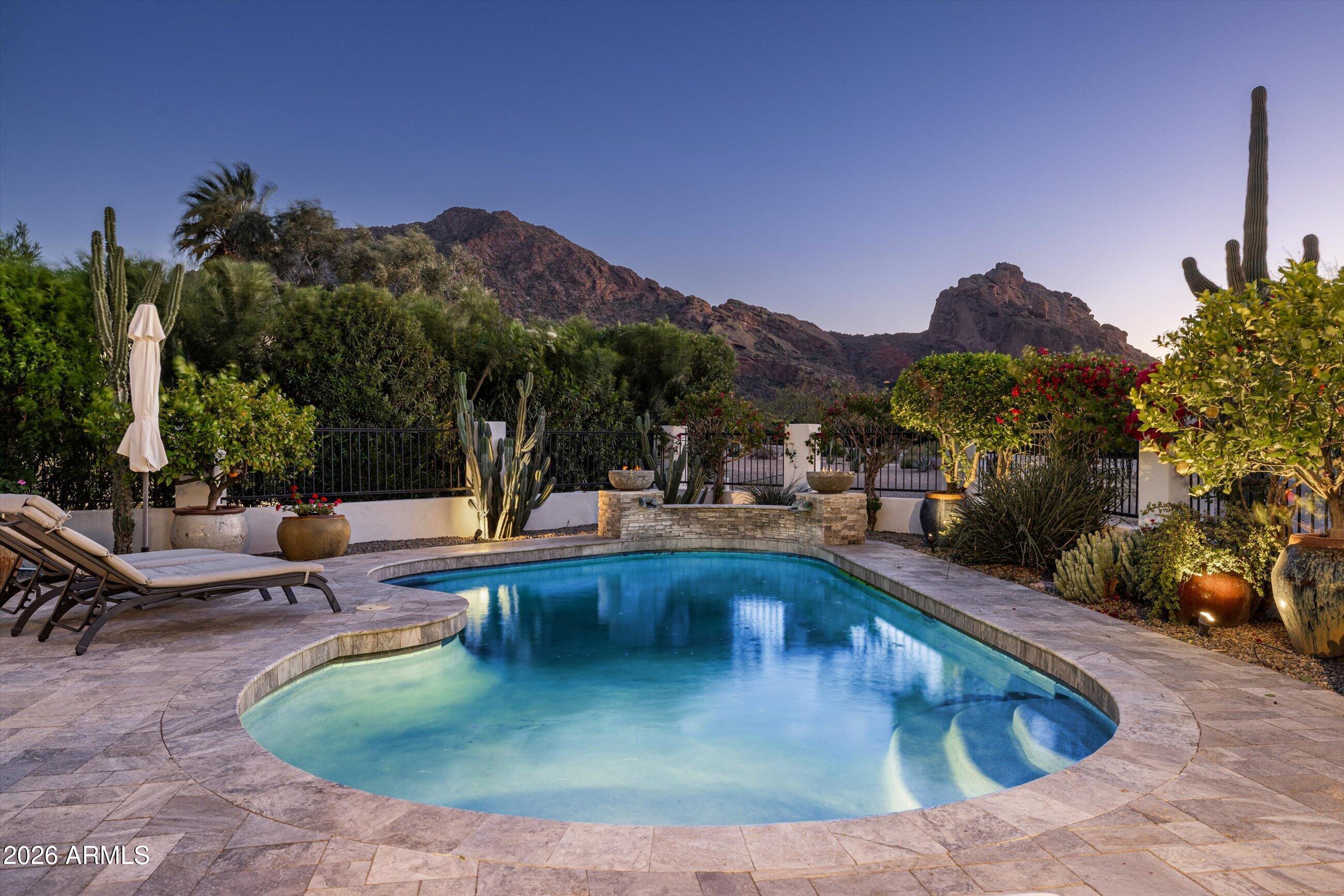 MOUNTAIN SHADOW RESORT AMD - Residential