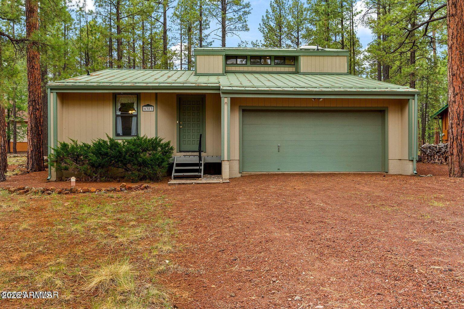 PINETOP LAKES UNIT 1 - Residential