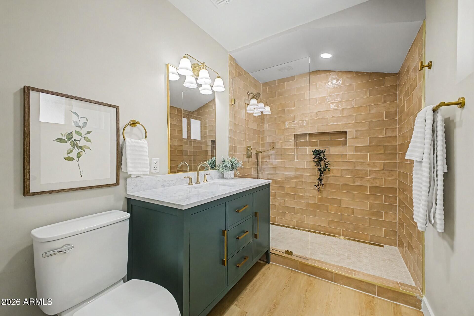 HILLSIDE HOMES - Residential