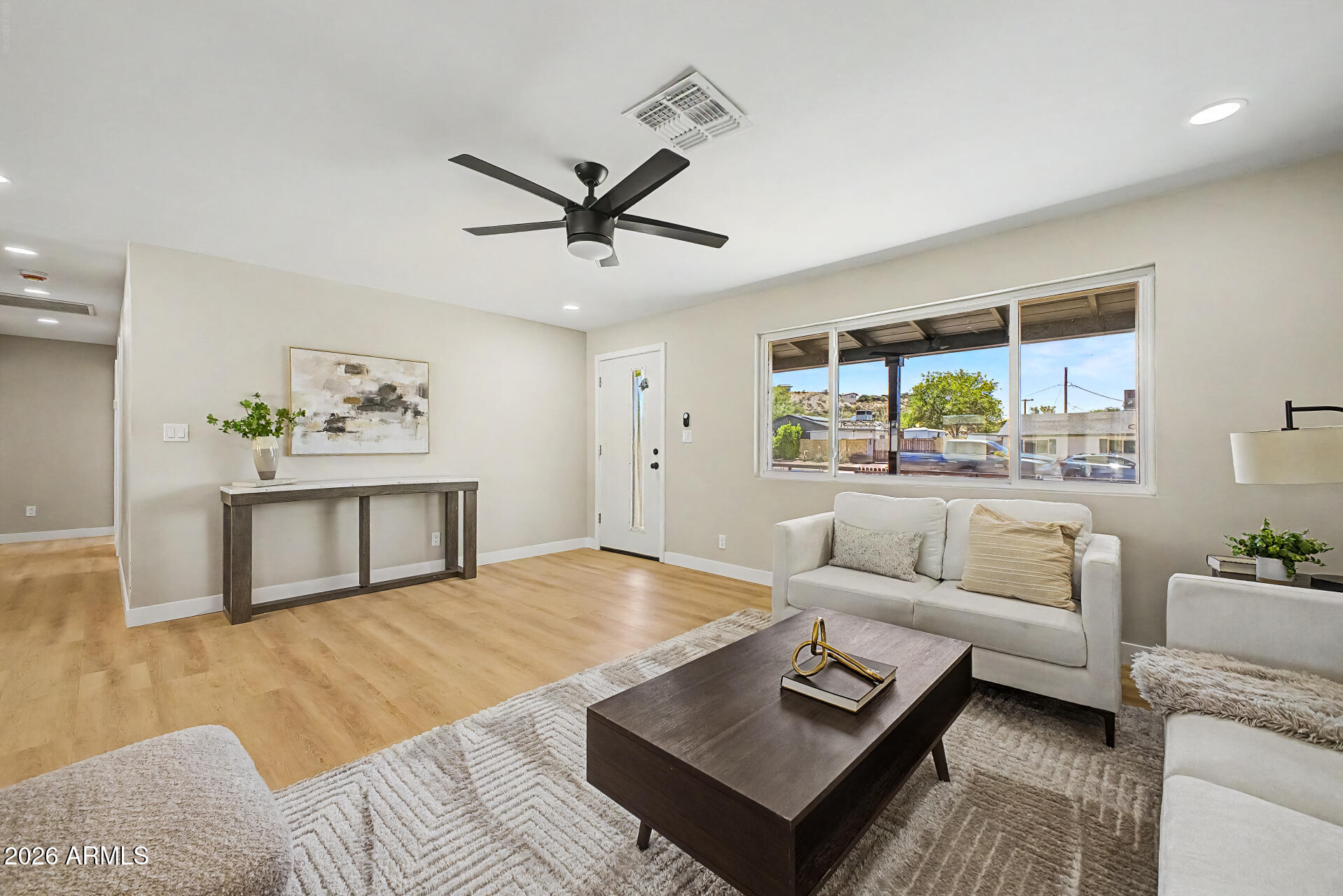 HILLSIDE HOMES - Residential