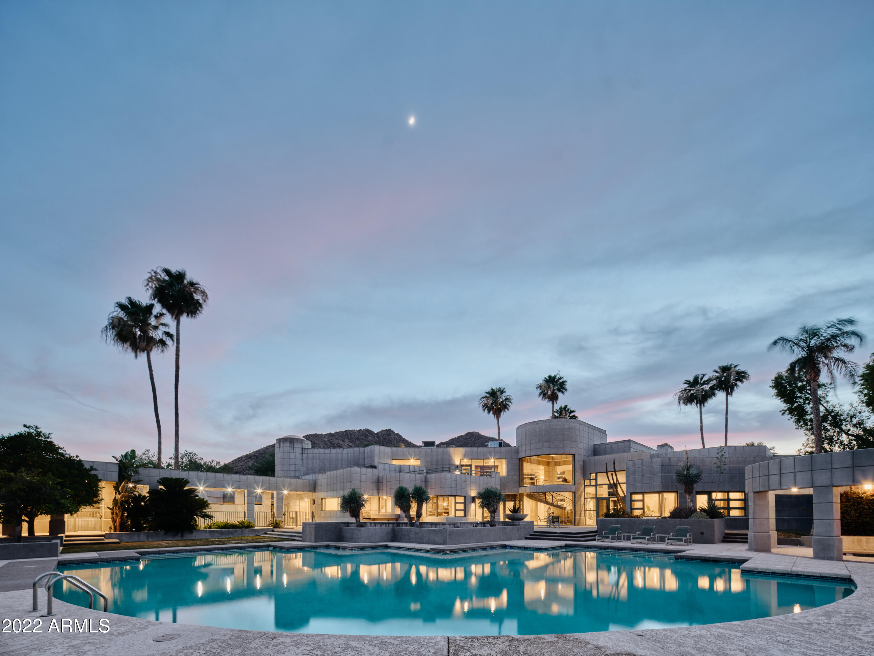 CAMELBACK LANDS - Residential