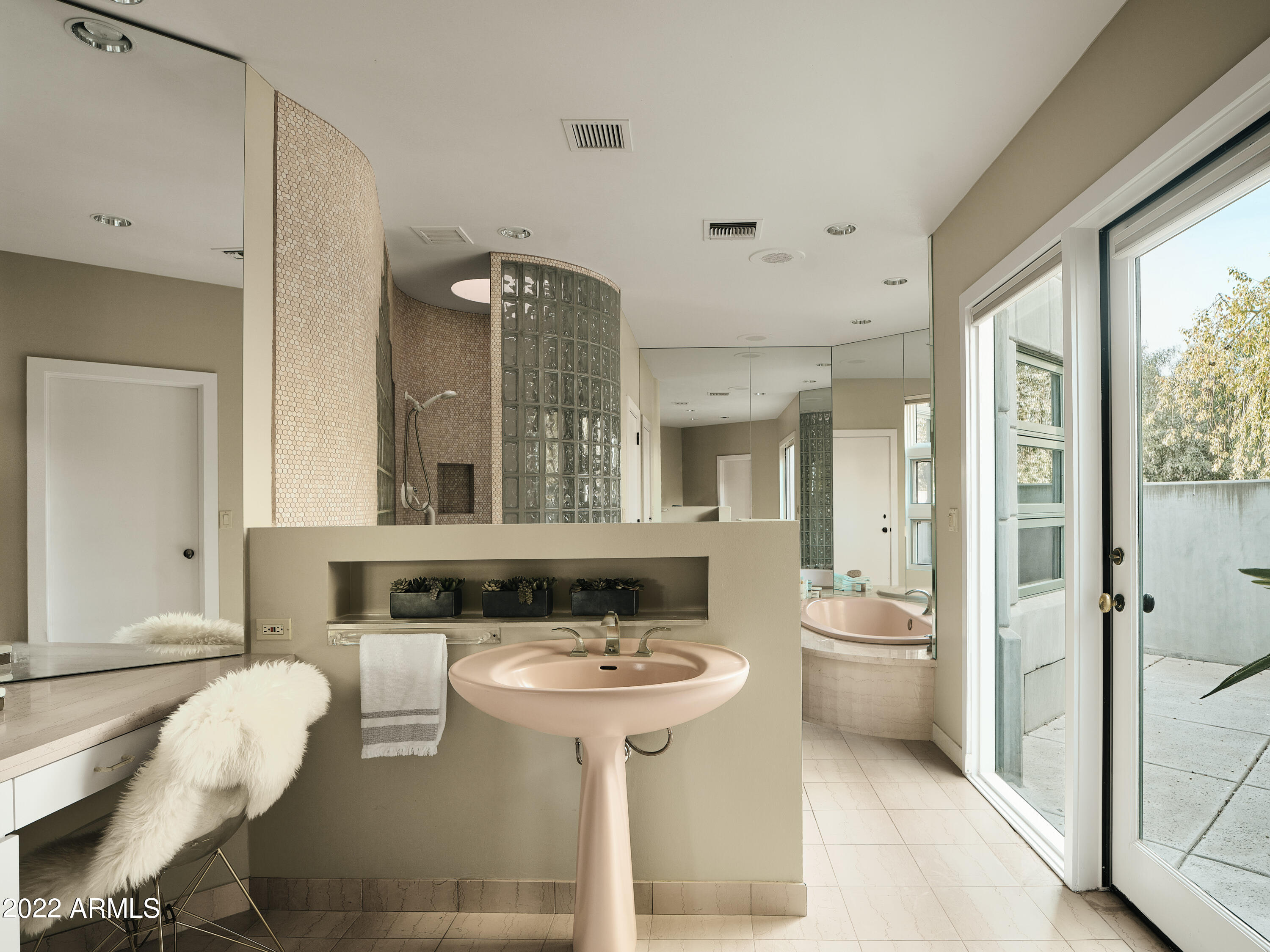 CAMELBACK LANDS - Residential