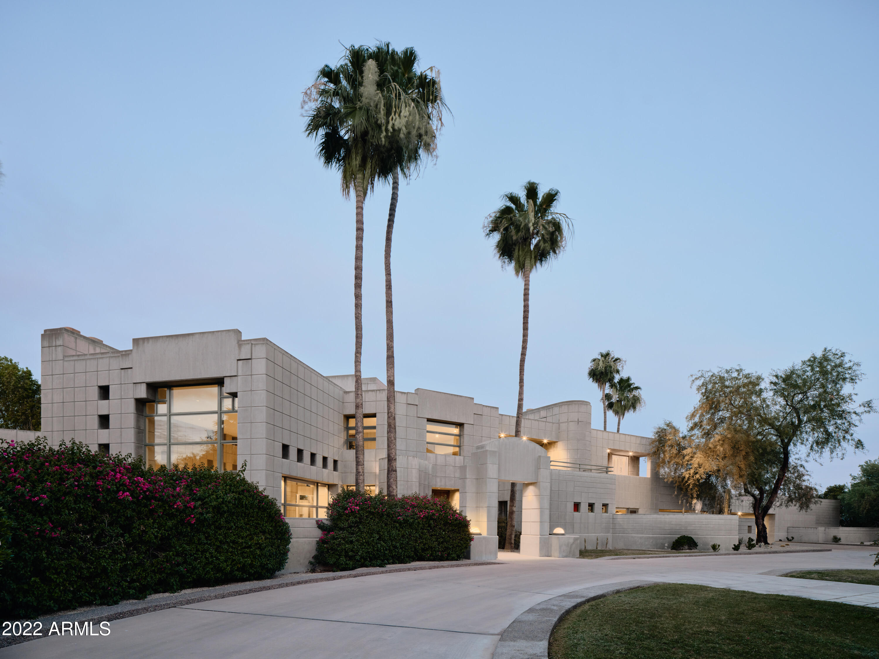 CAMELBACK LANDS - Residential