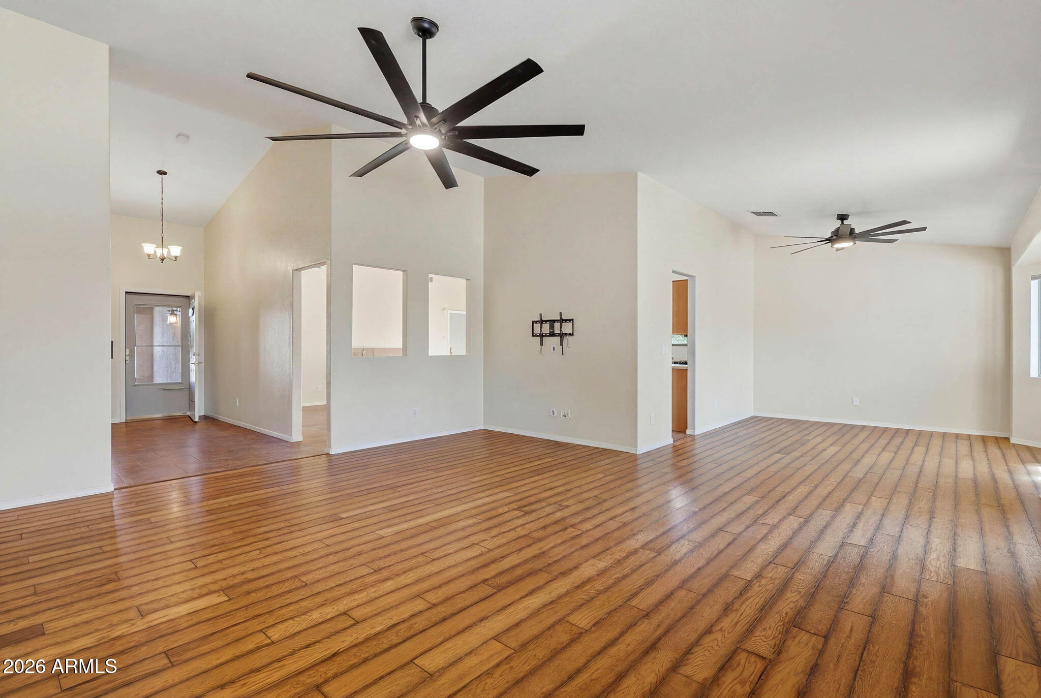 MESQUITE RANCH - Residential