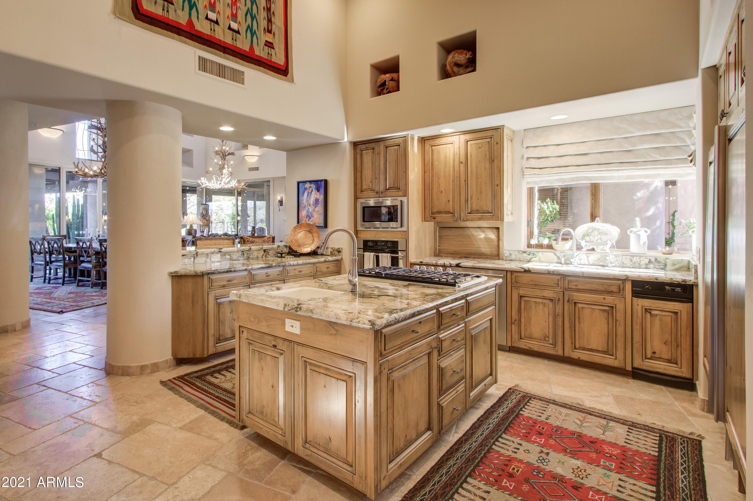 Estancia - Residential