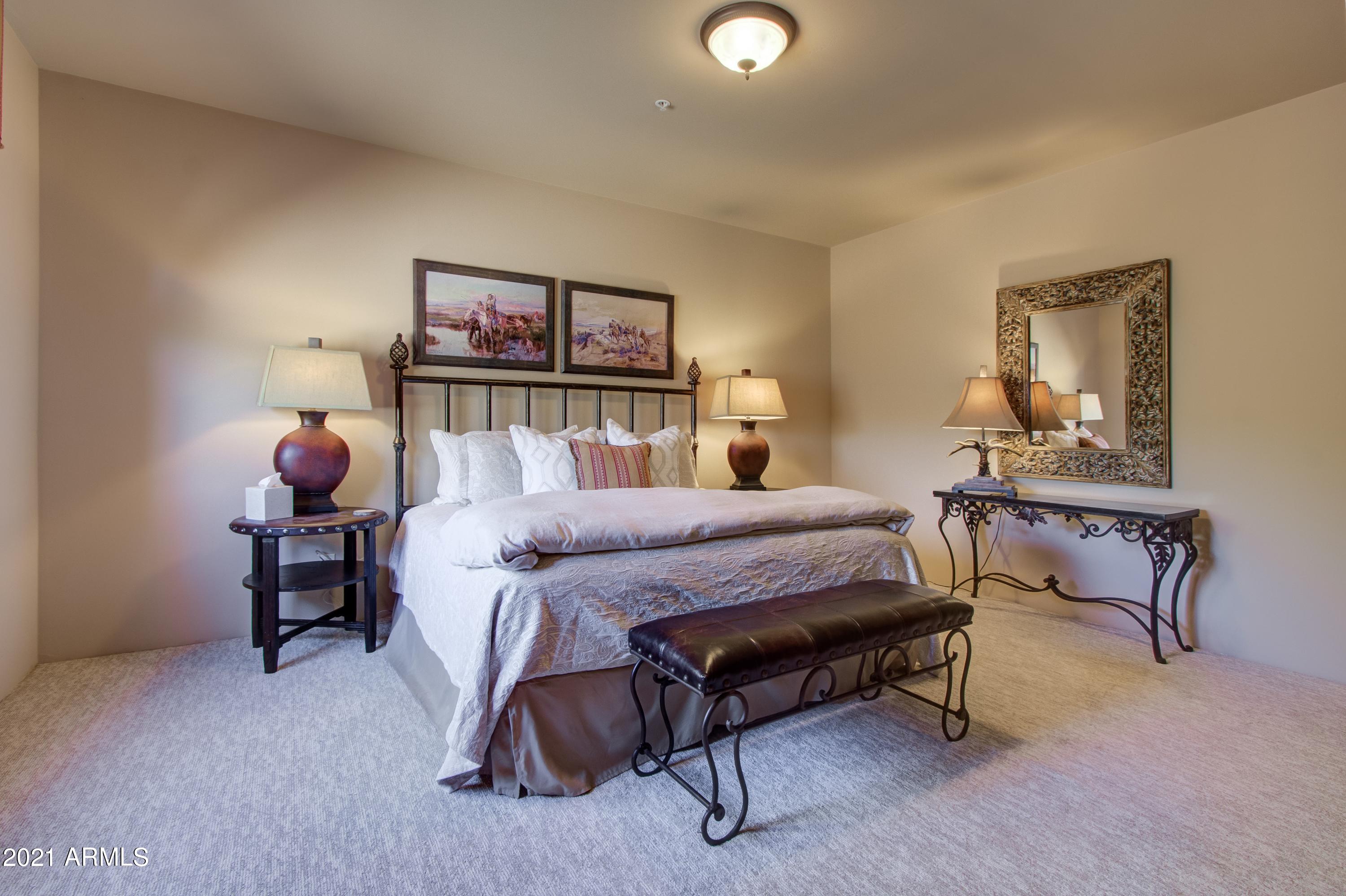 Estancia - Residential