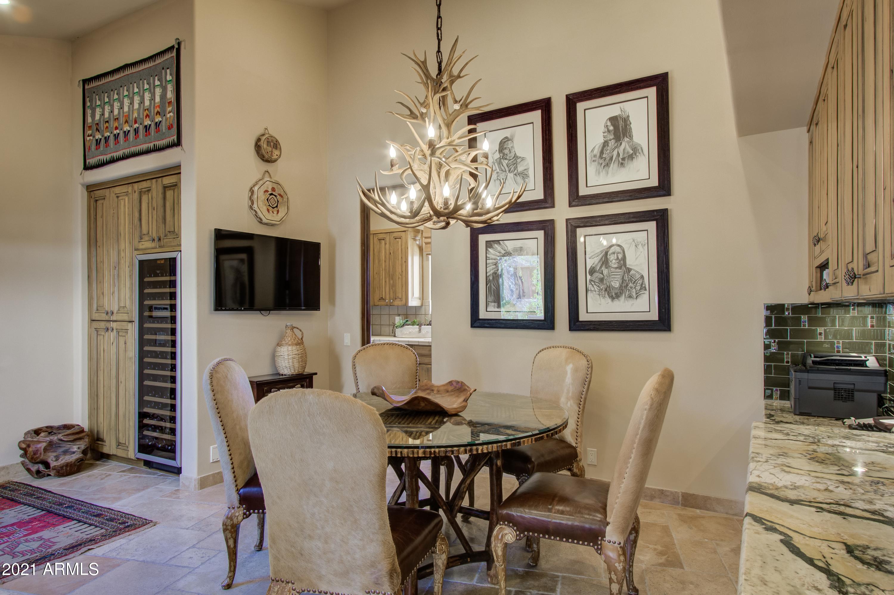 Estancia - Residential