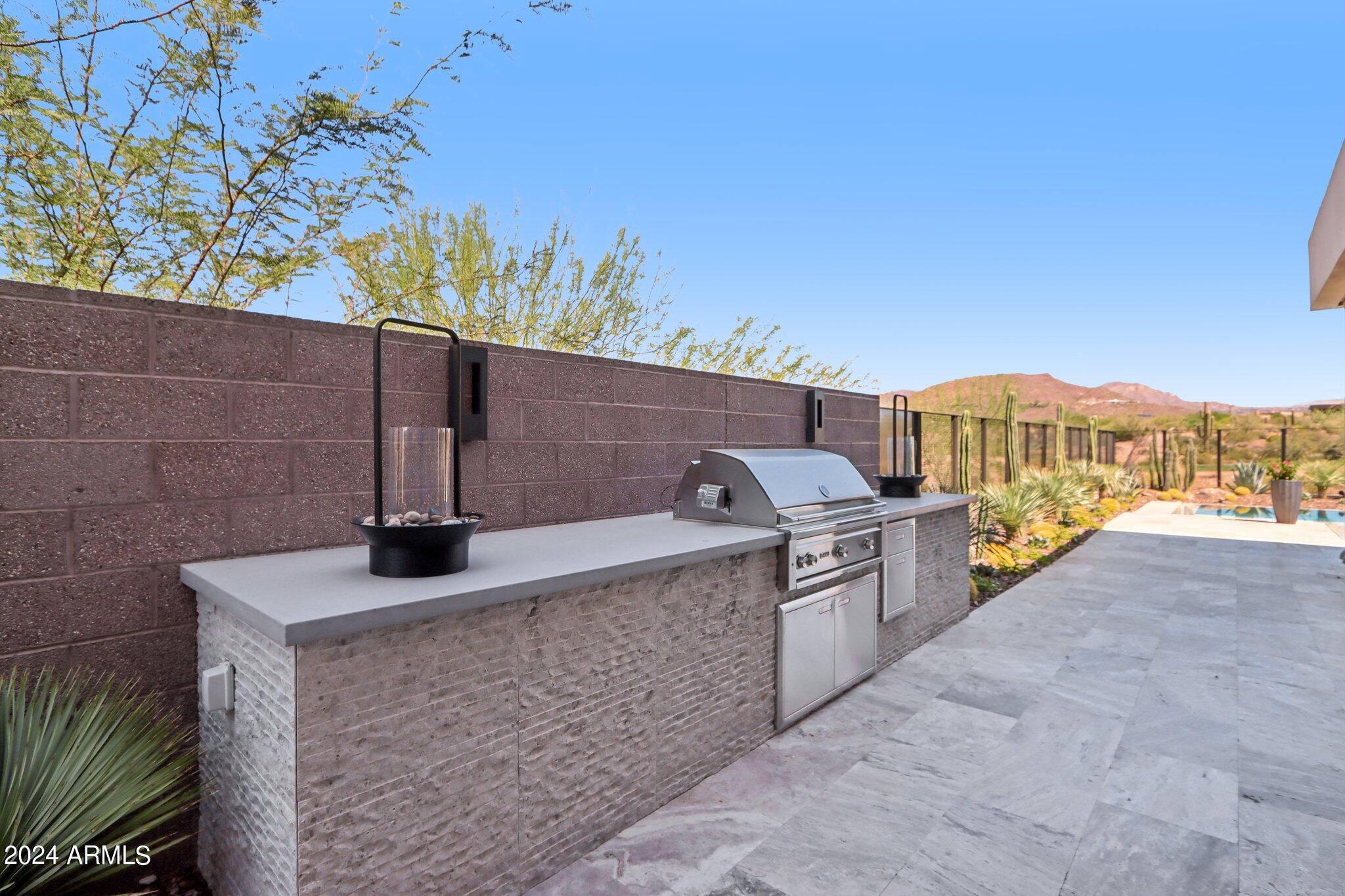 DESERT MOUNTAIN PARCEL 19 CONDOMINIUMS PHASE 2 - Residential