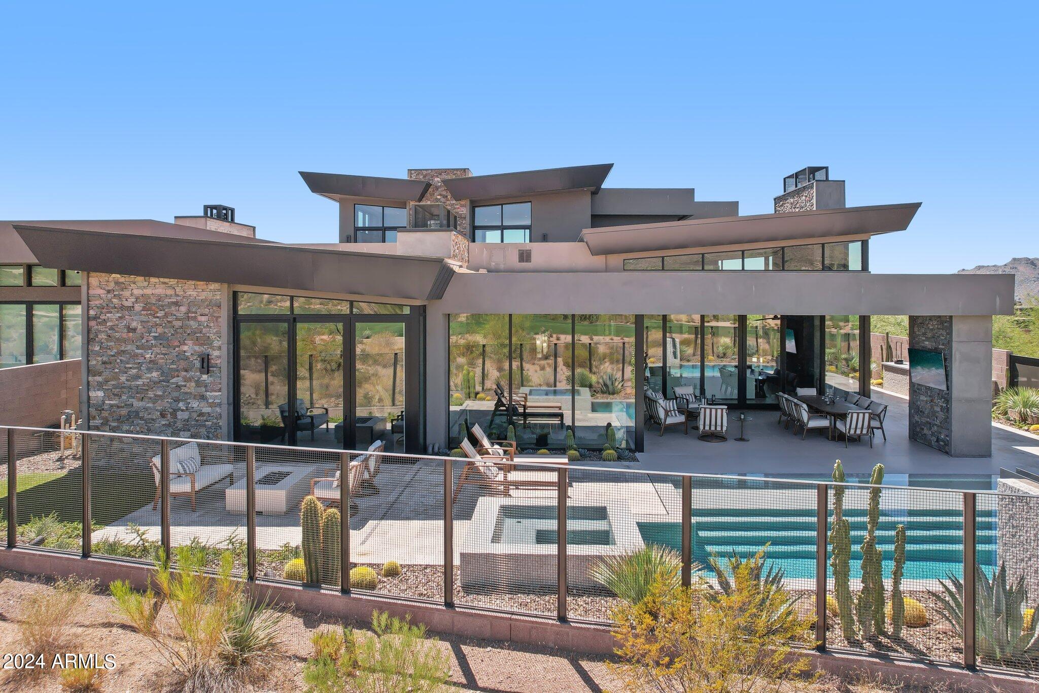 DESERT MOUNTAIN PARCEL 19 CONDOMINIUMS PHASE 2 - Residential