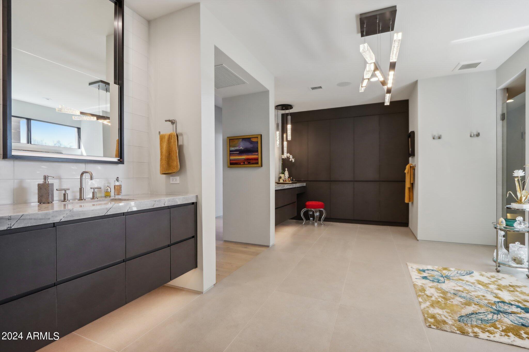 DESERT MOUNTAIN PARCEL 19 CONDOMINIUMS PHASE 2 - Residential