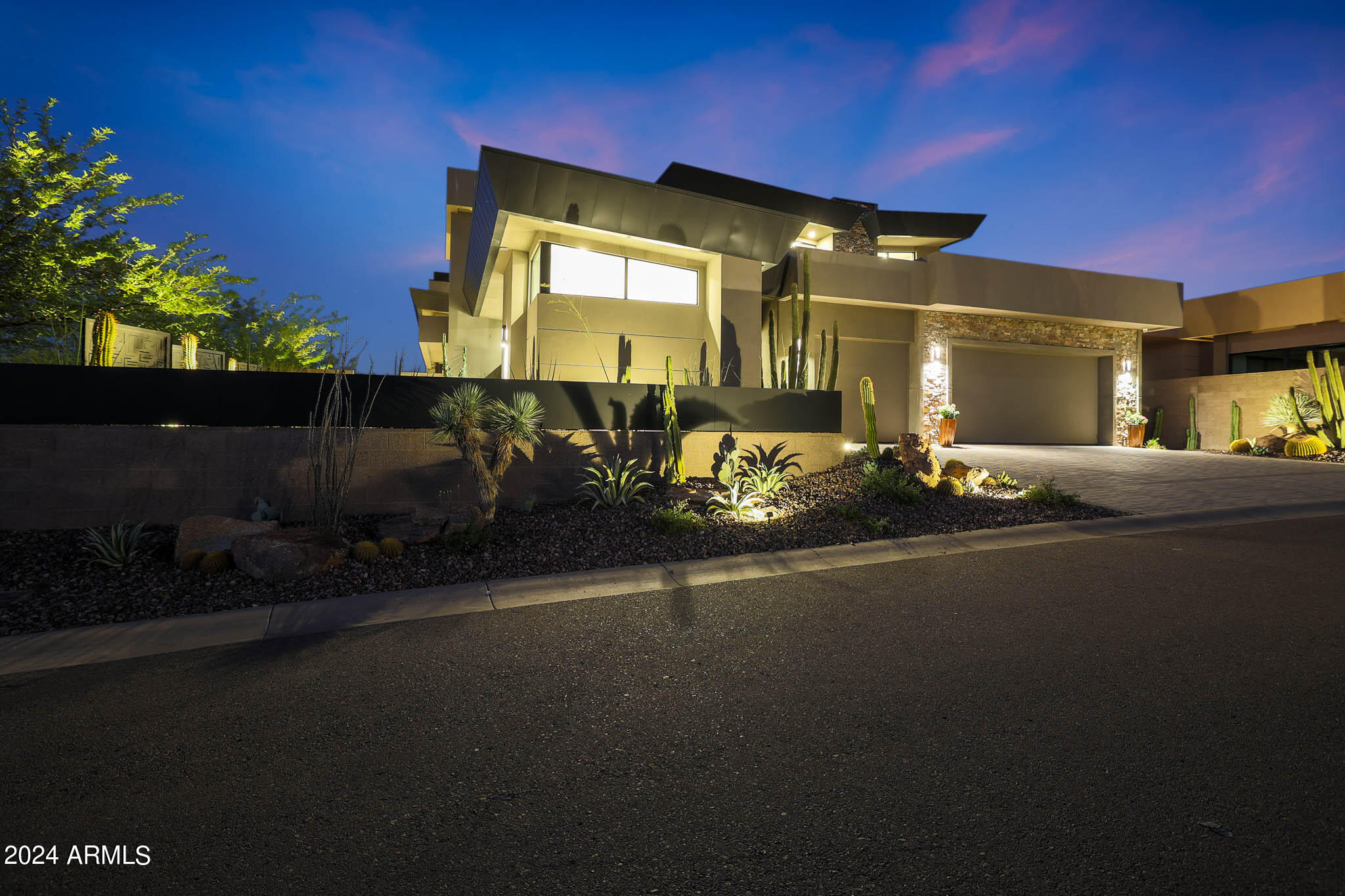DESERT MOUNTAIN PARCEL 19 CONDOMINIUMS PHASE 2 - Residential