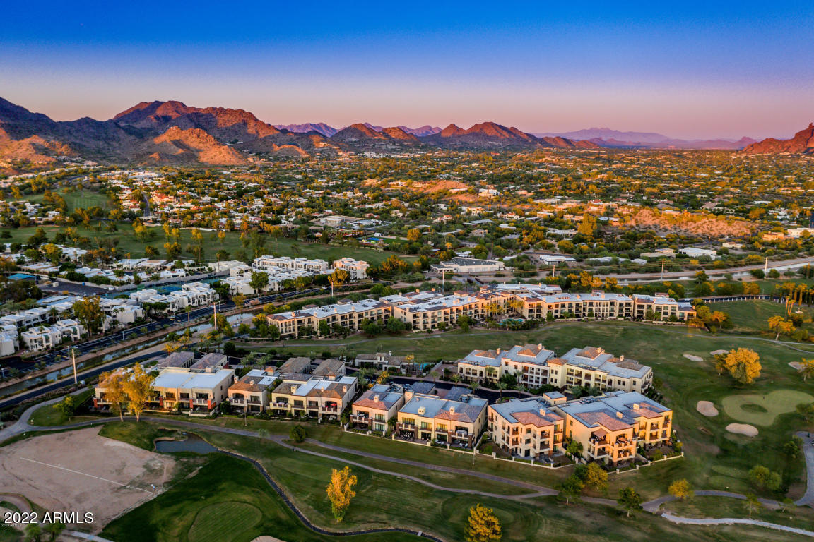 TWO BILTMORE ESTATES 2ND AMD - Residential