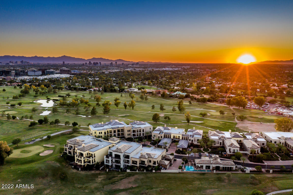 TWO BILTMORE ESTATES 2ND AMD - Residential