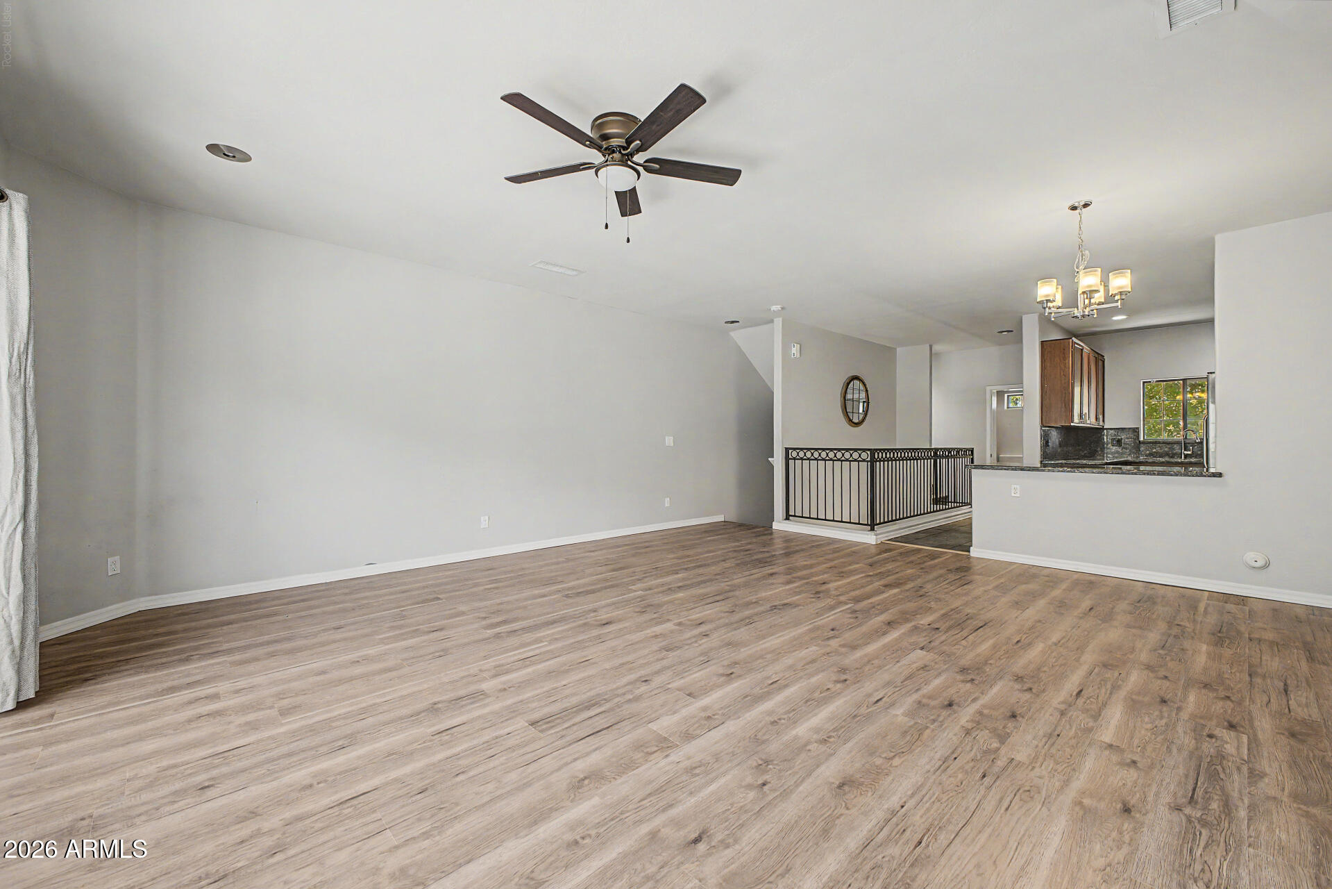 BROWNSTONE SQUARE - Residential