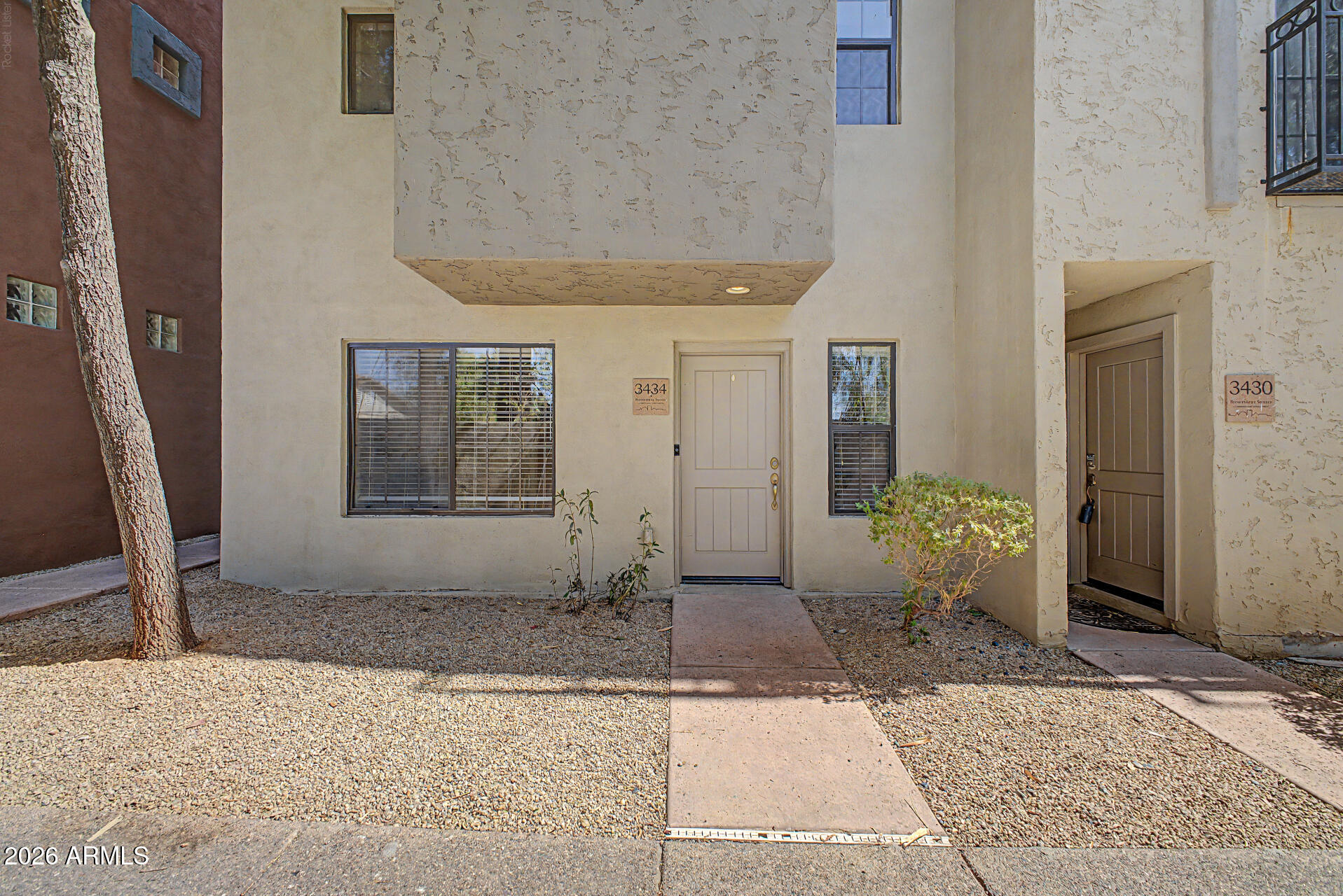 BROWNSTONE SQUARE - Residential