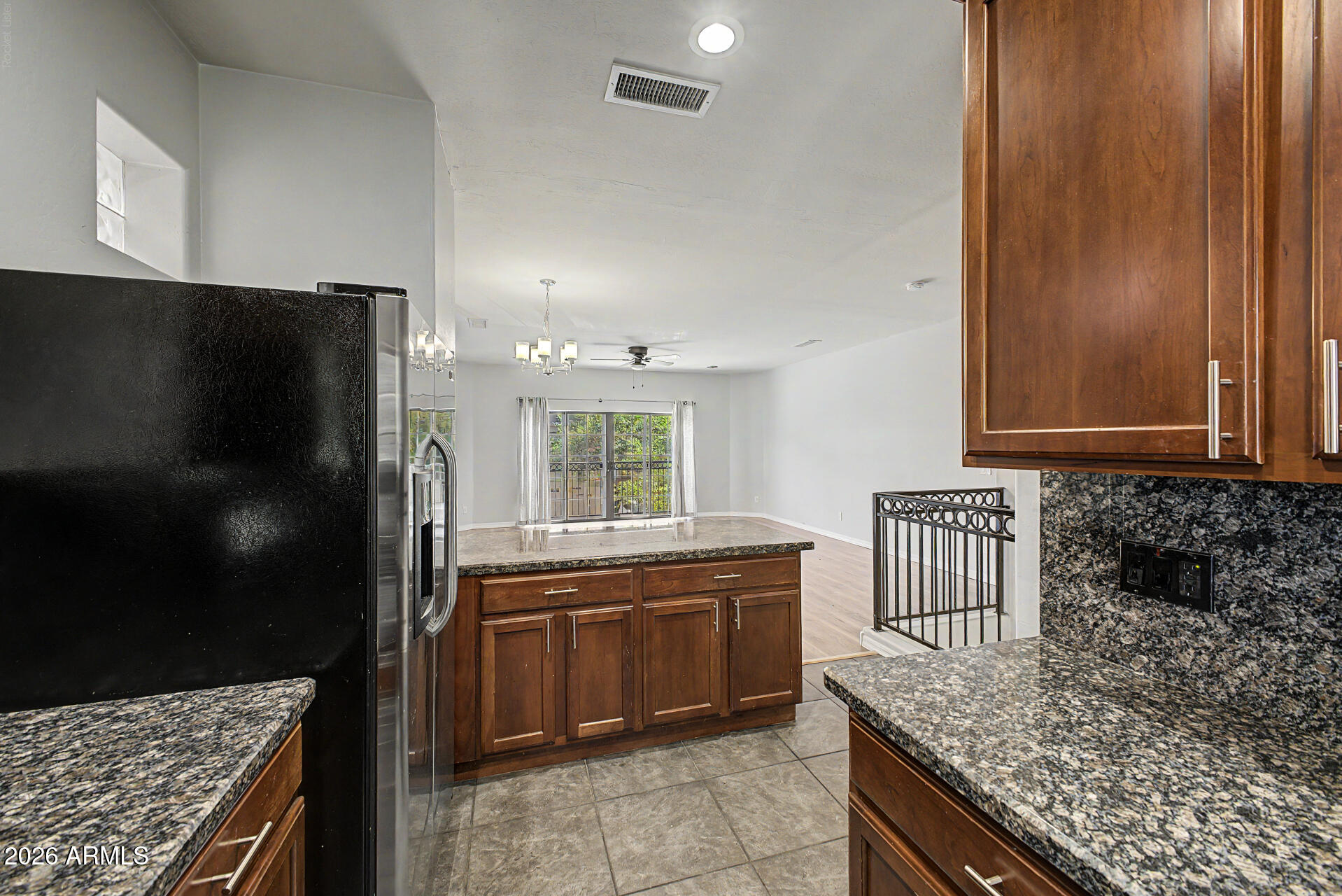 BROWNSTONE SQUARE - Residential