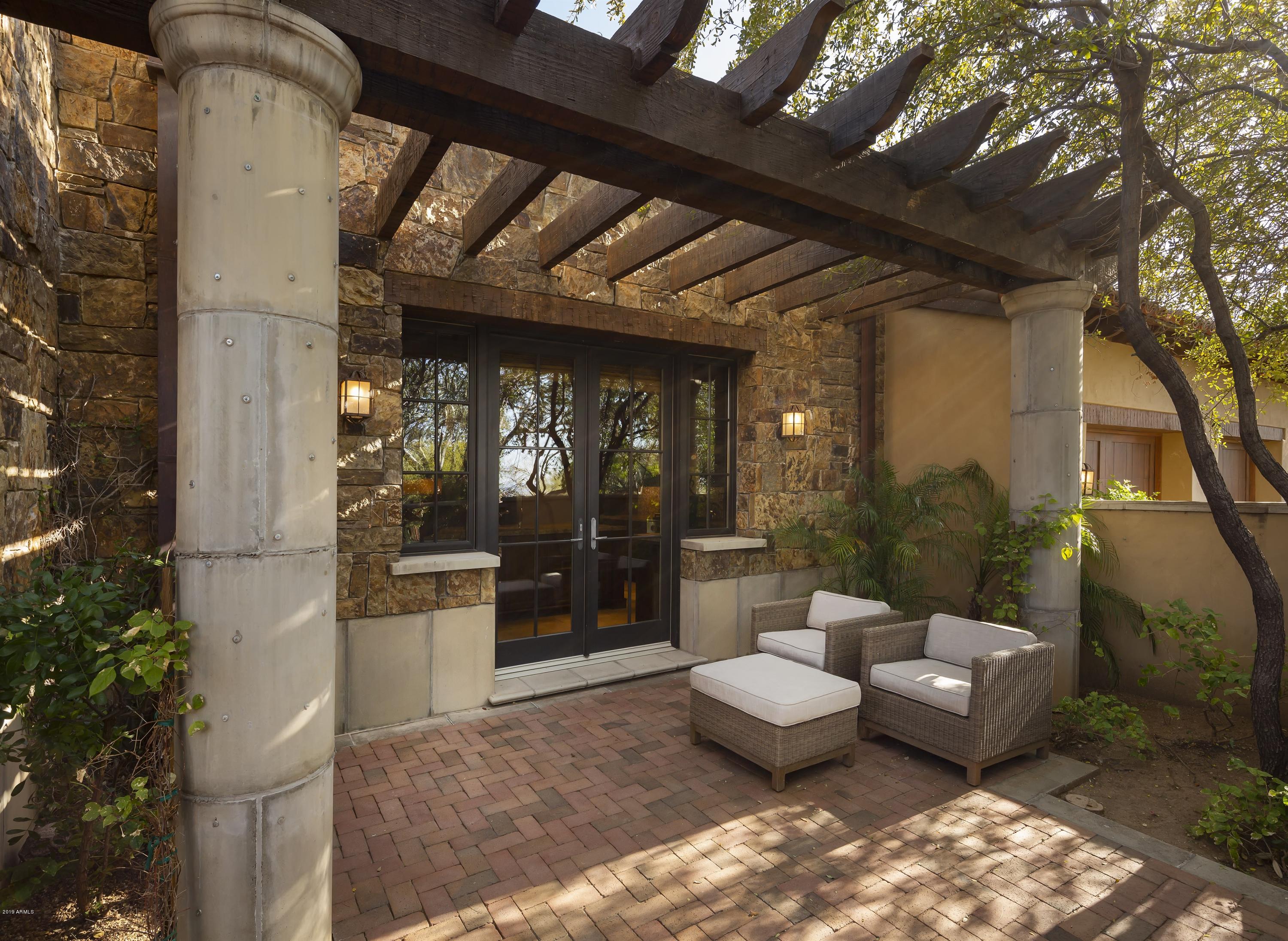 Estancia - Residential