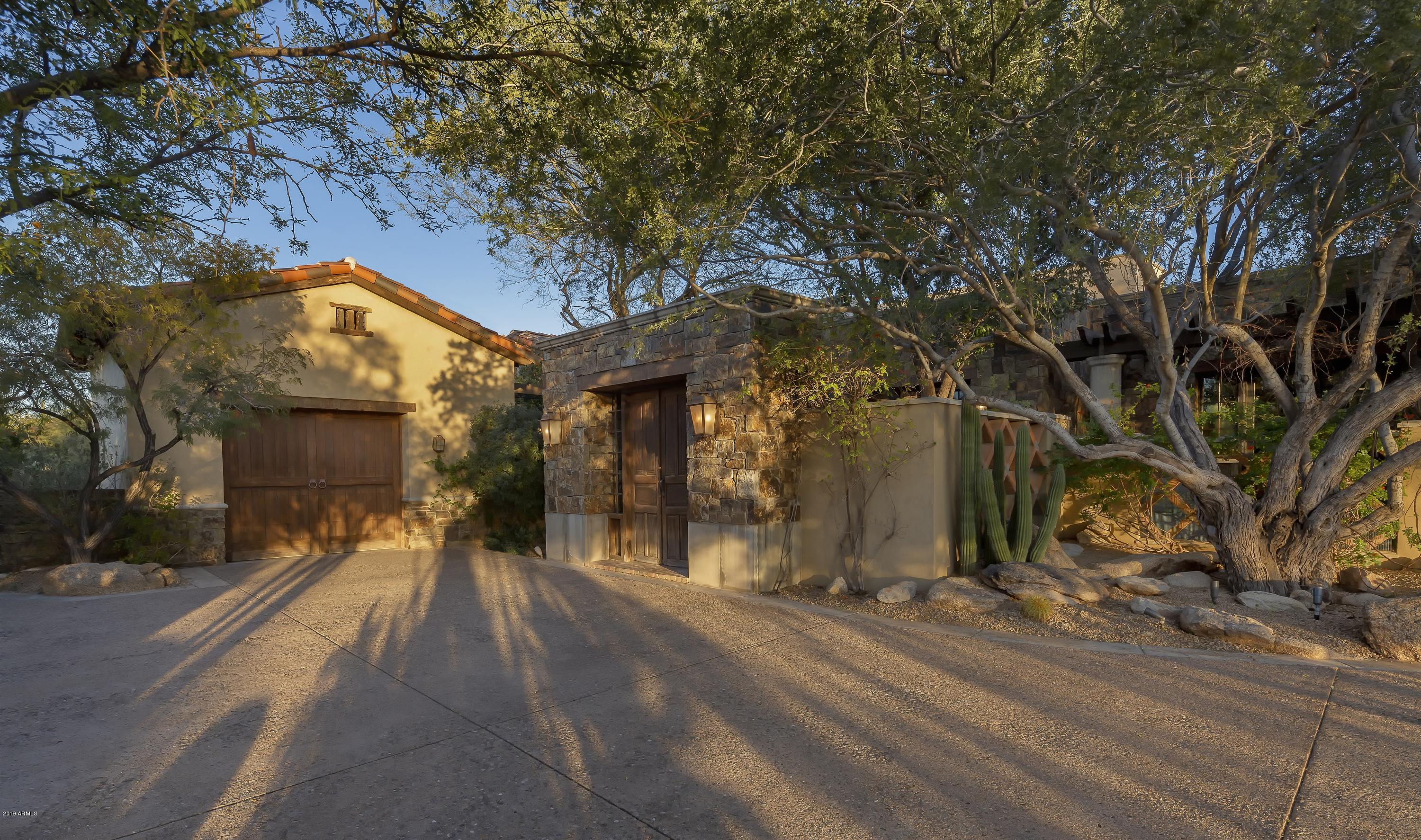 Estancia - Residential