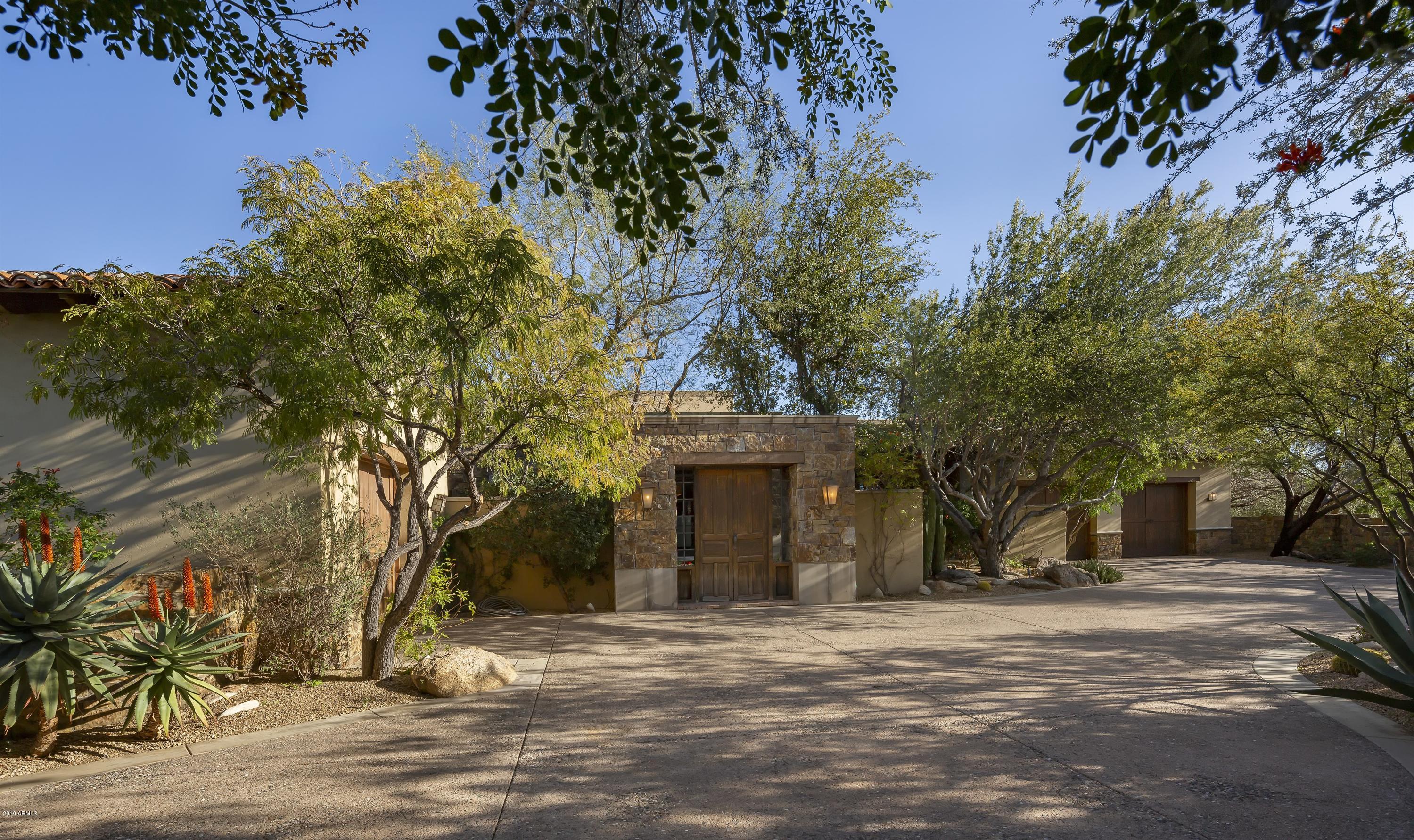 Estancia - Residential