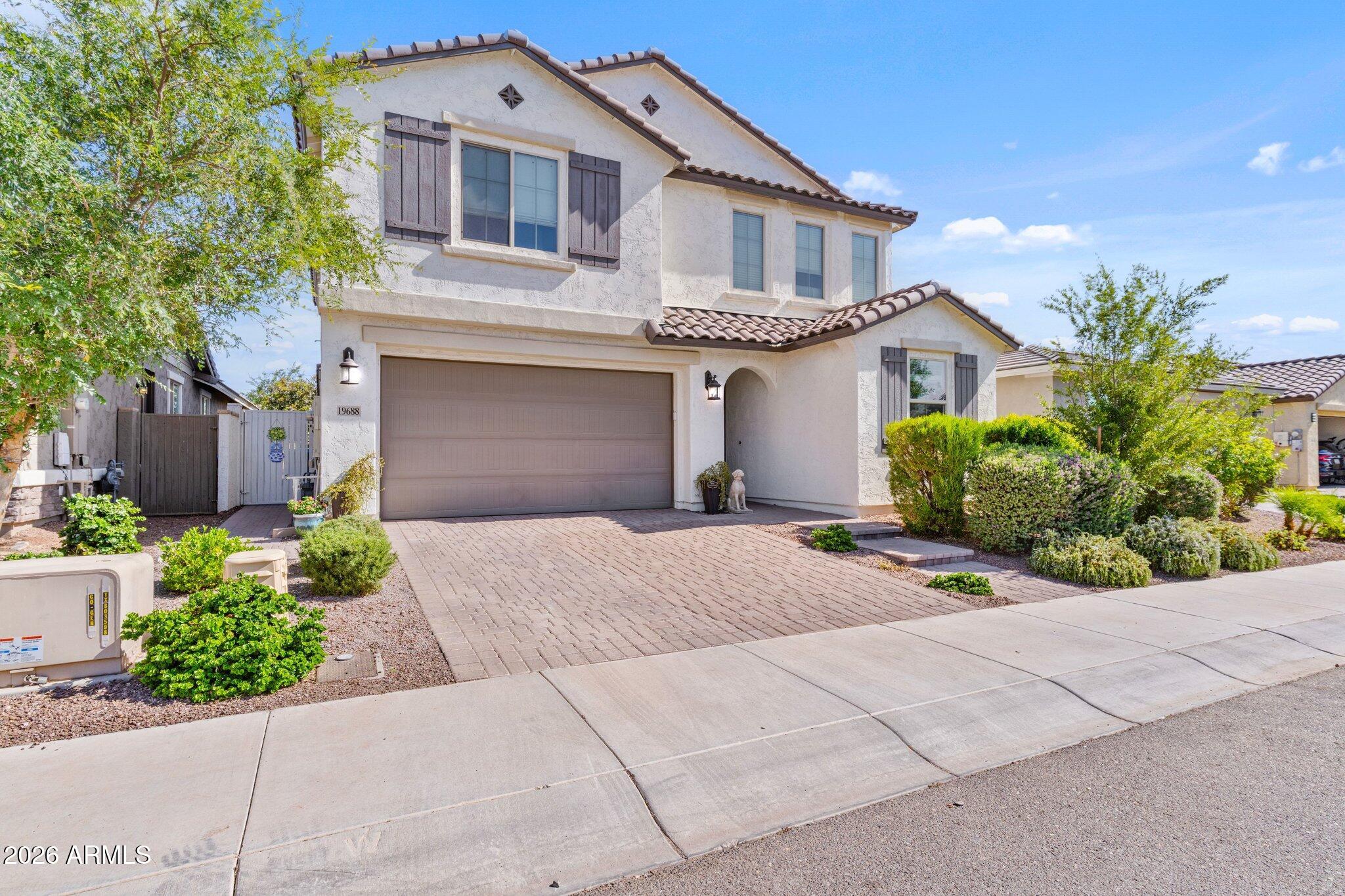 VERRADO EAST DISTRICT RESIDENTIAL PHASE 2B - Residential