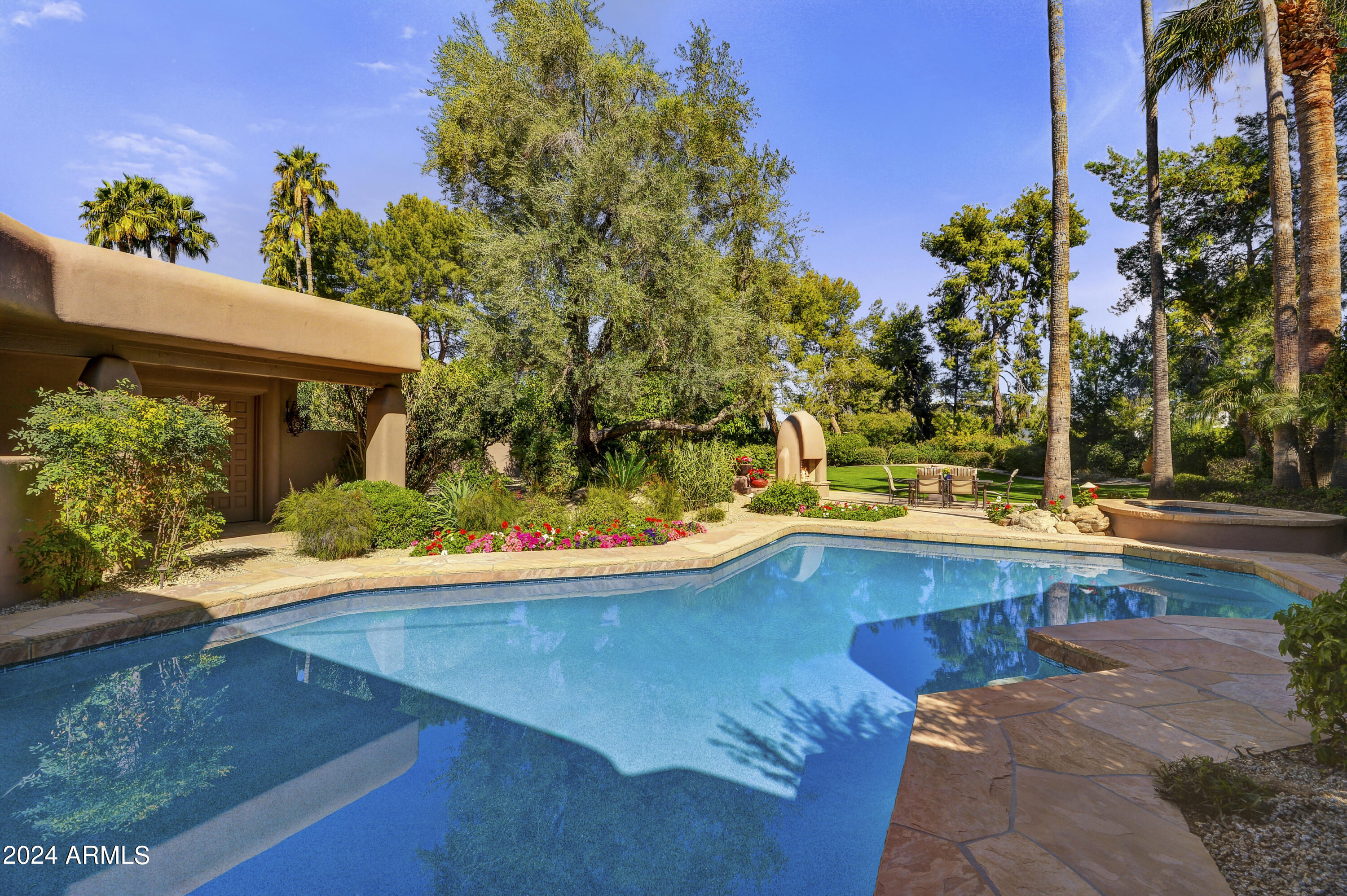 CAMELBACK COUNTRY CLUB ESTATES 2 AMENDED - Residential