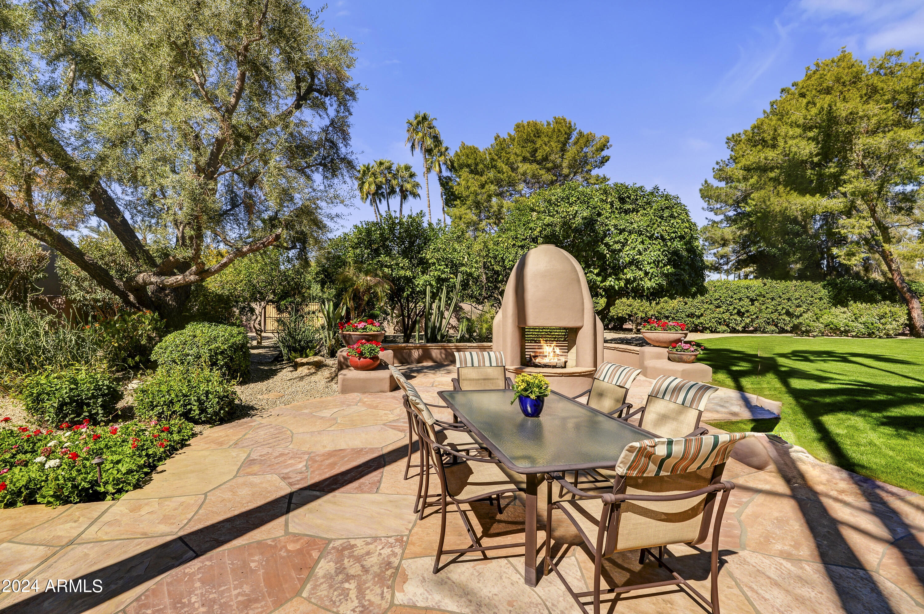 CAMELBACK COUNTRY CLUB ESTATES 2 AMENDED - Residential