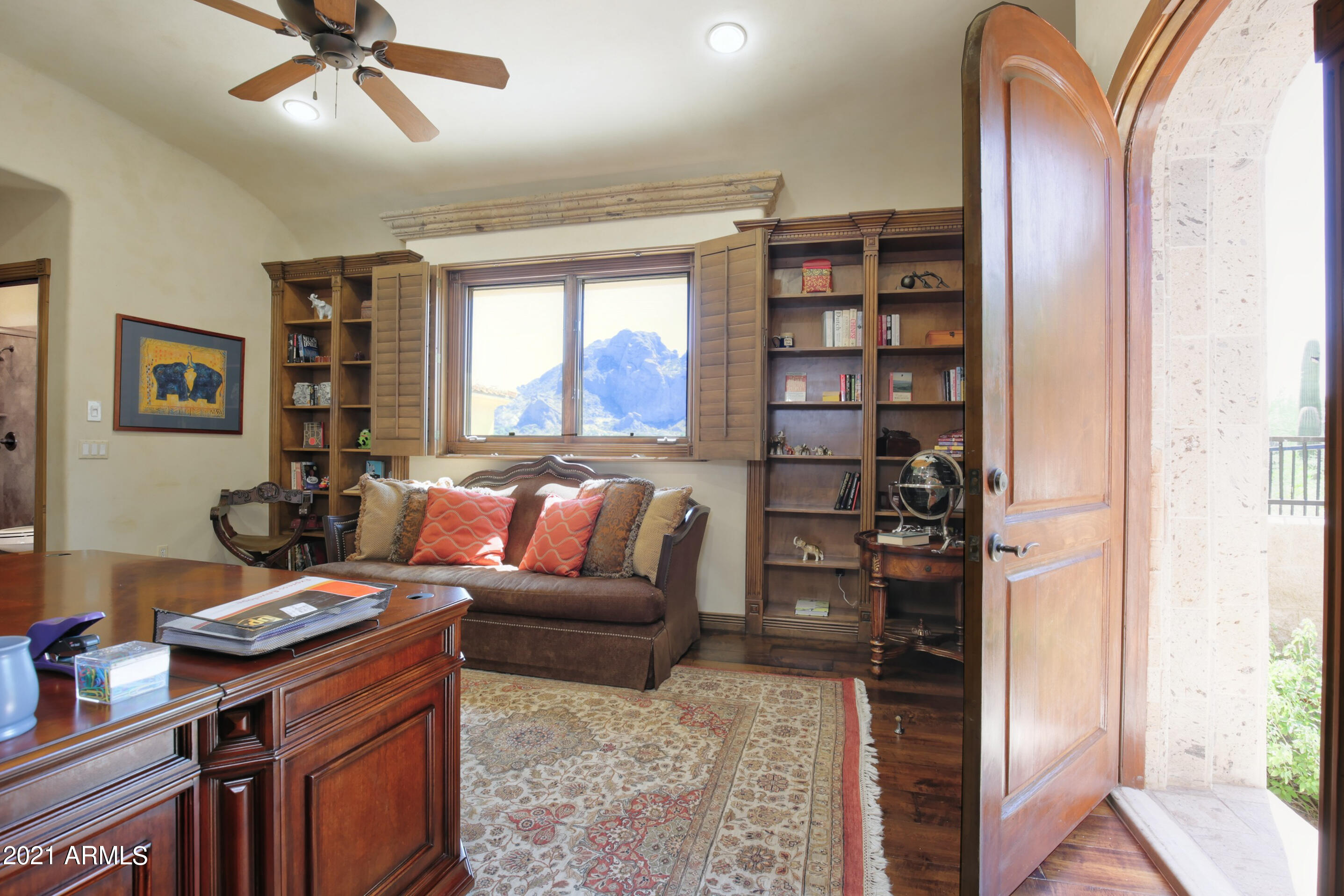 SANCTUARY 1 - Residential