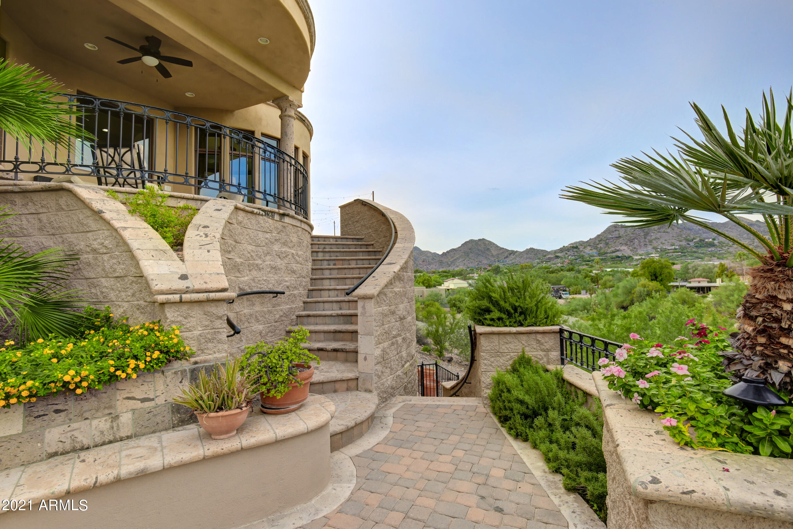 SANCTUARY 1 - Residential