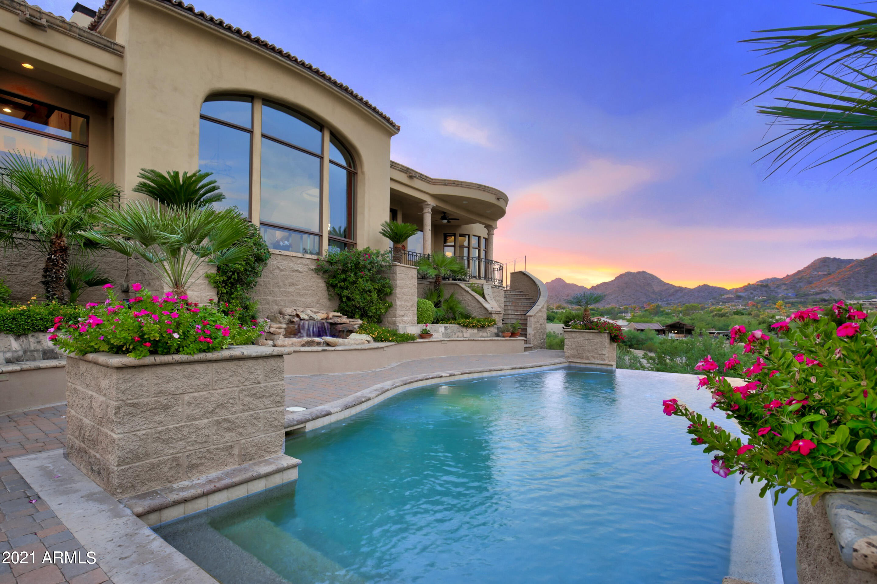 SANCTUARY 1 - Residential