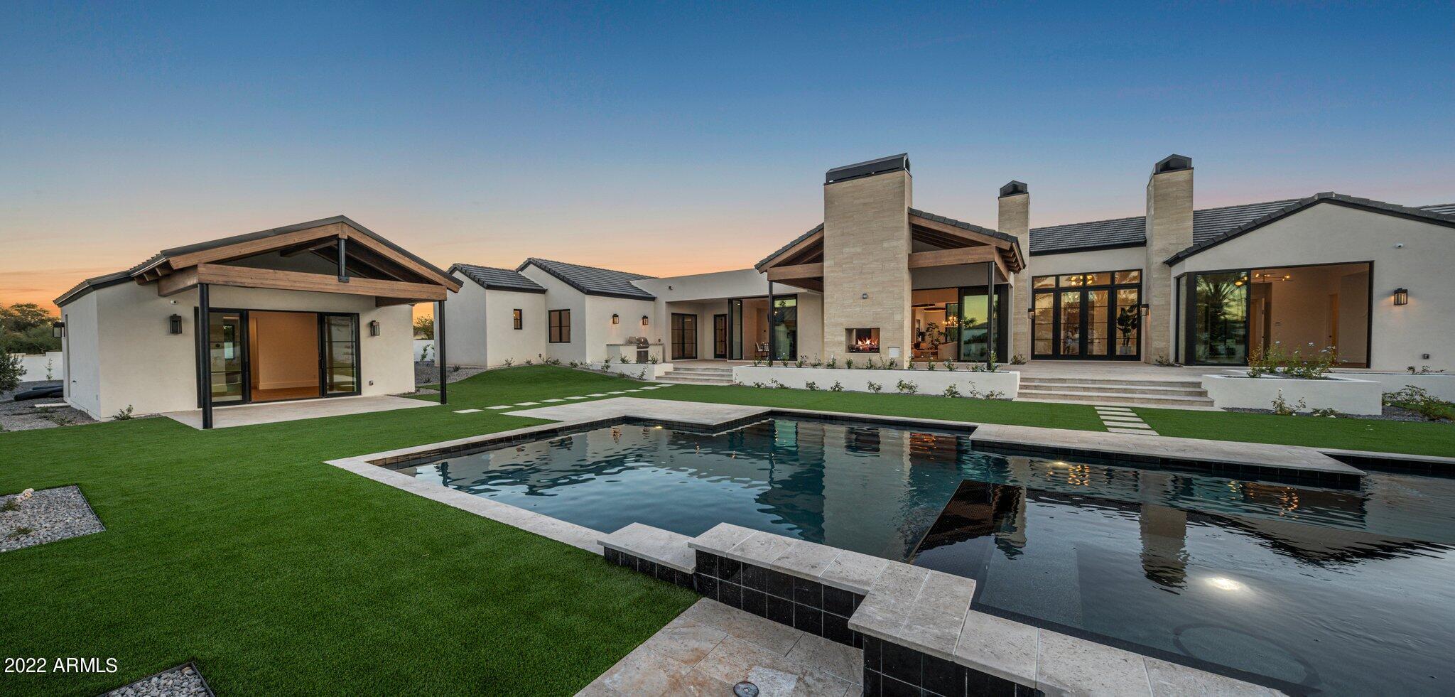 BRET HILLS - Residential