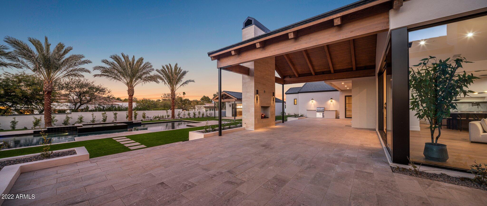 BRET HILLS - Residential