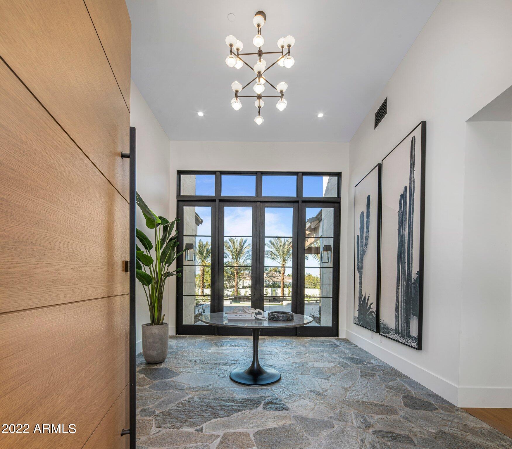 BRET HILLS - Residential
