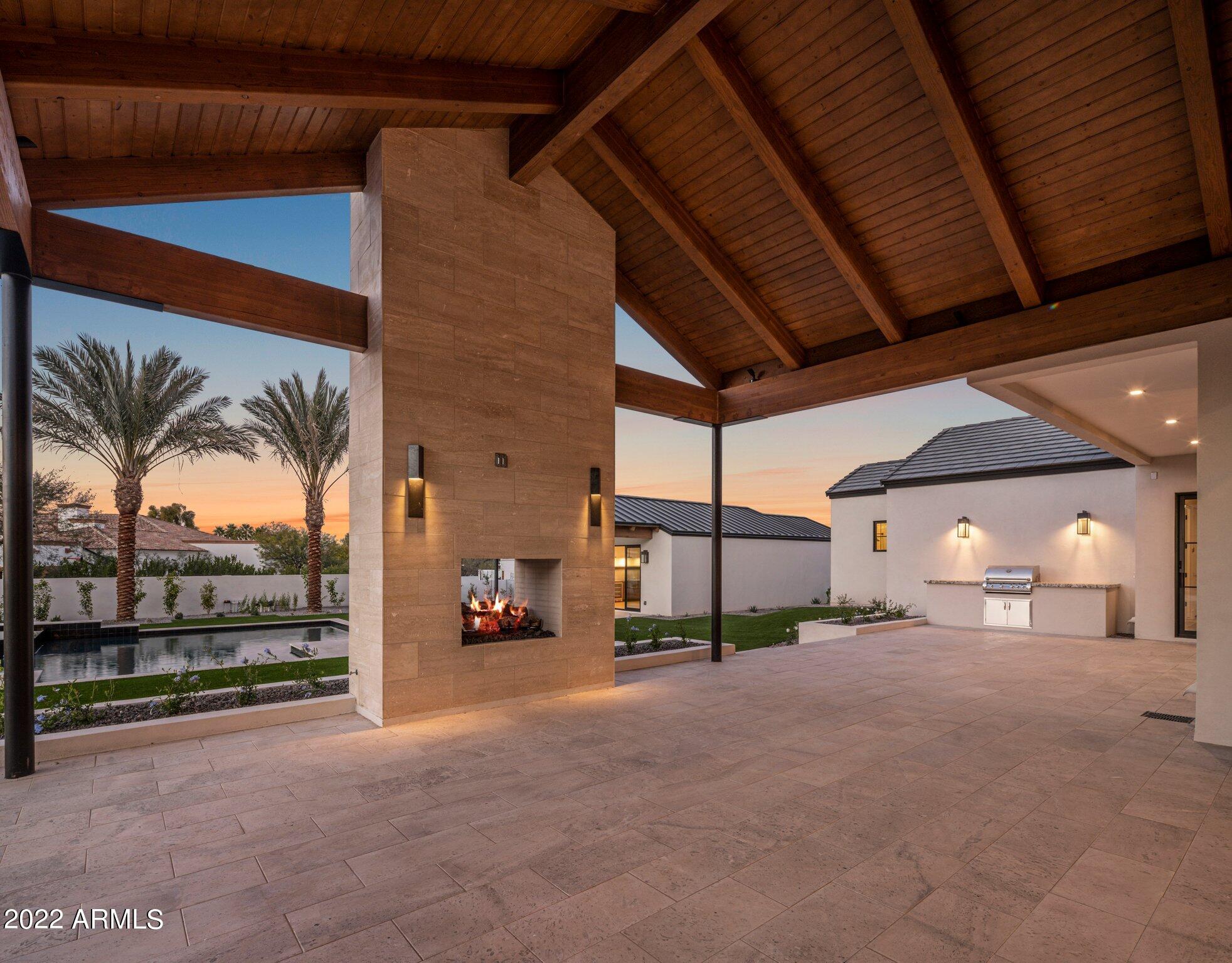 BRET HILLS - Residential