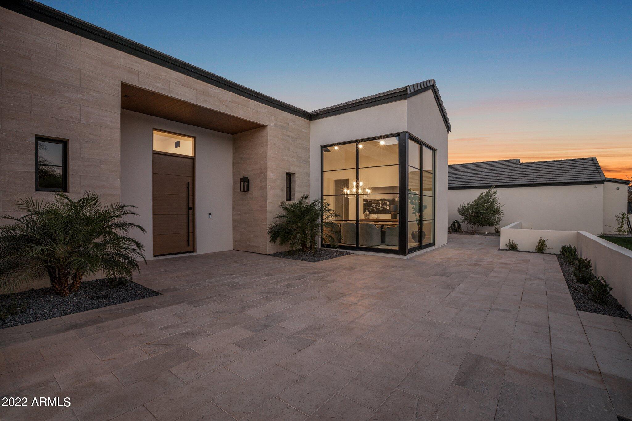 BRET HILLS - Residential