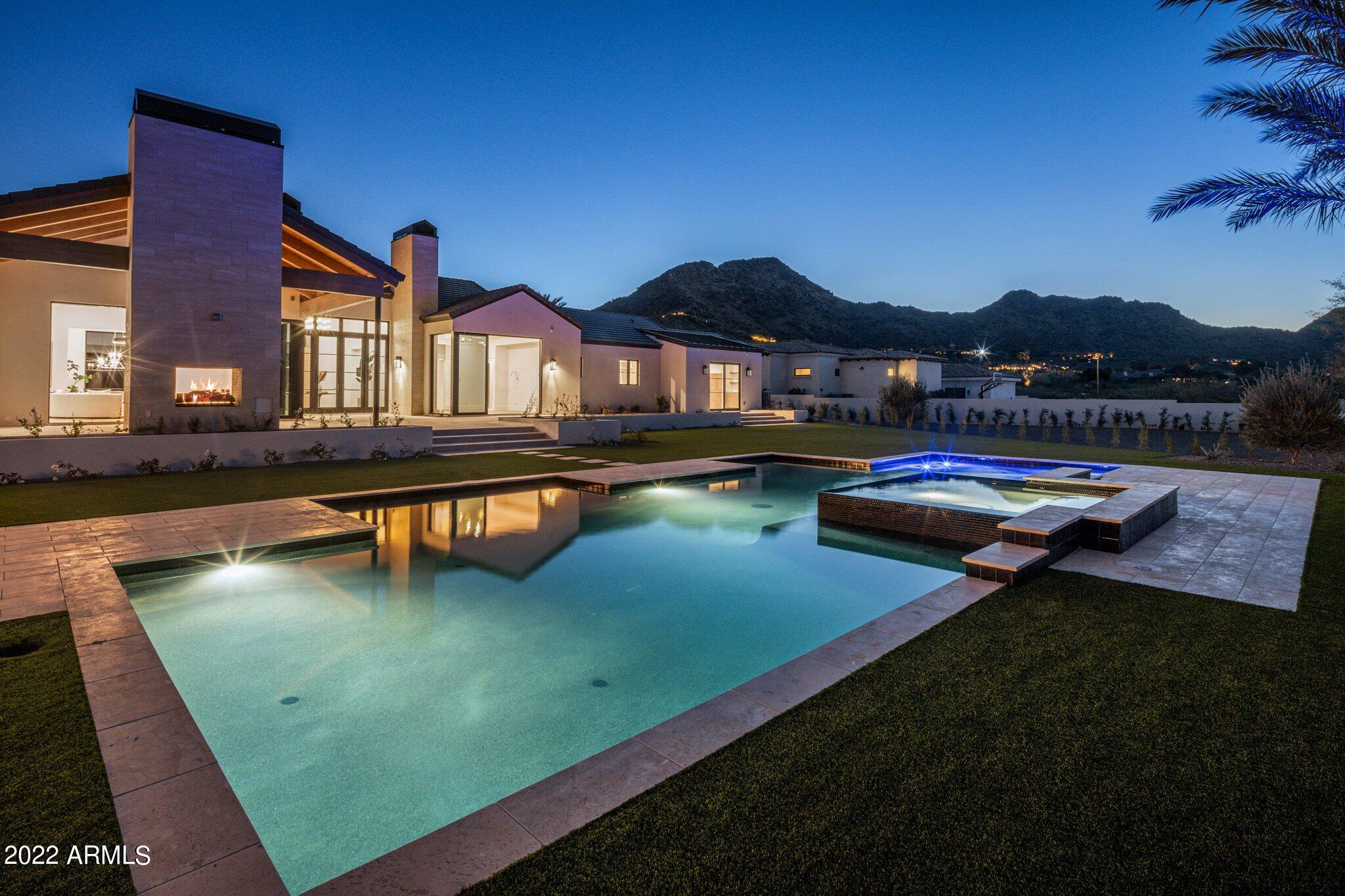 BRET HILLS - Residential