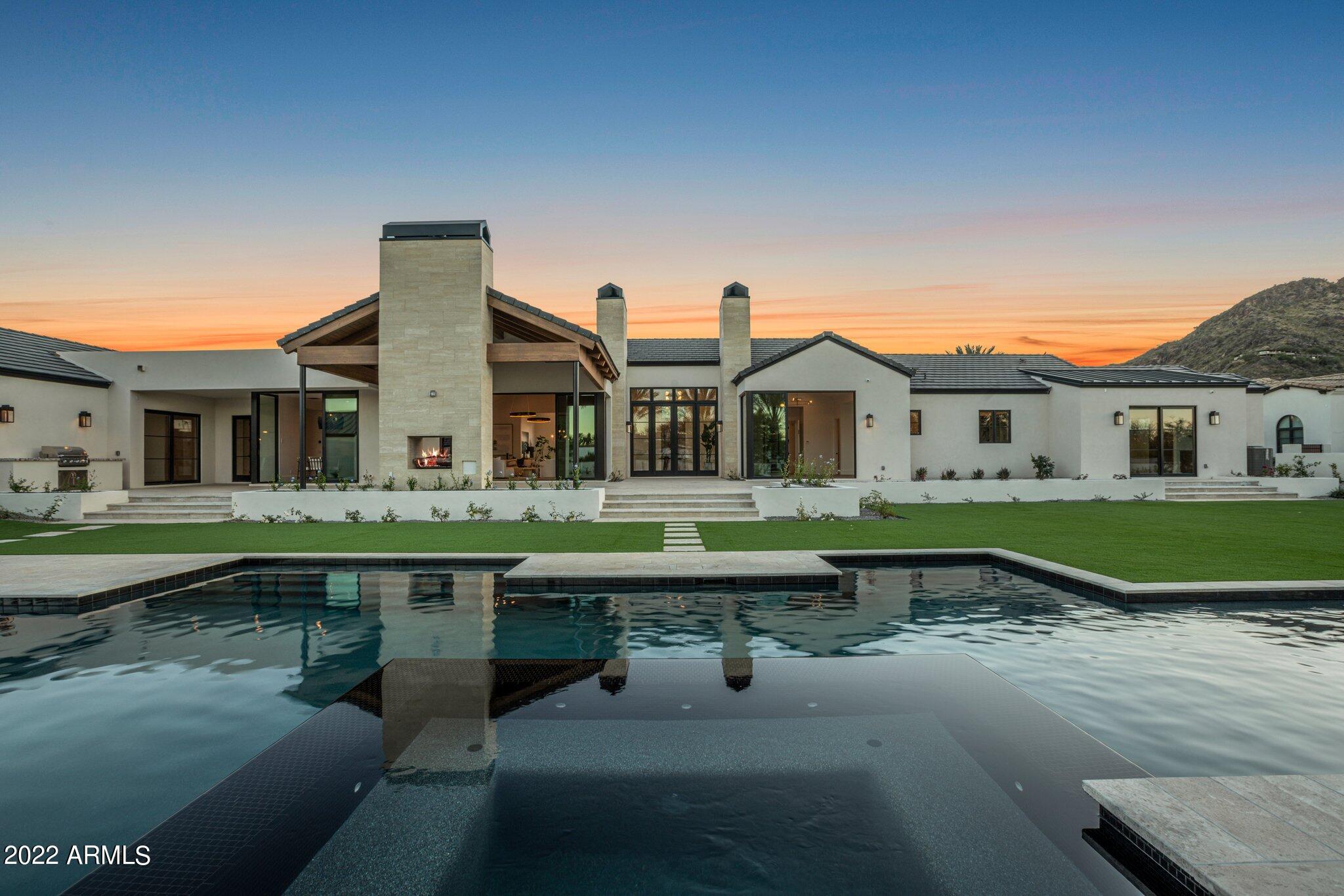 BRET HILLS - Residential