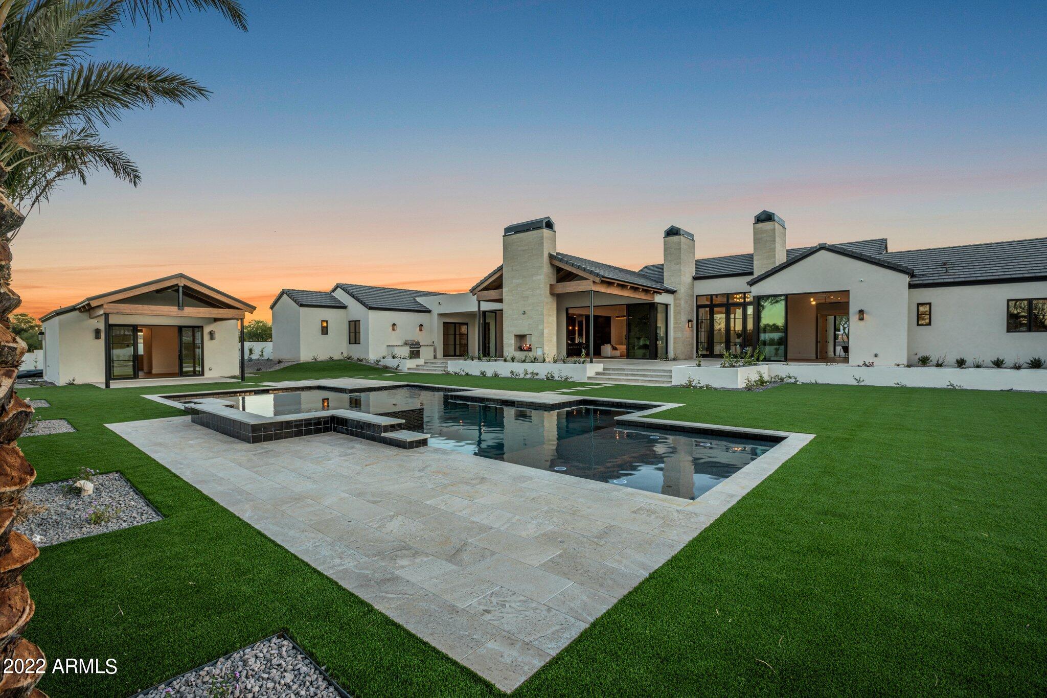 BRET HILLS - Residential