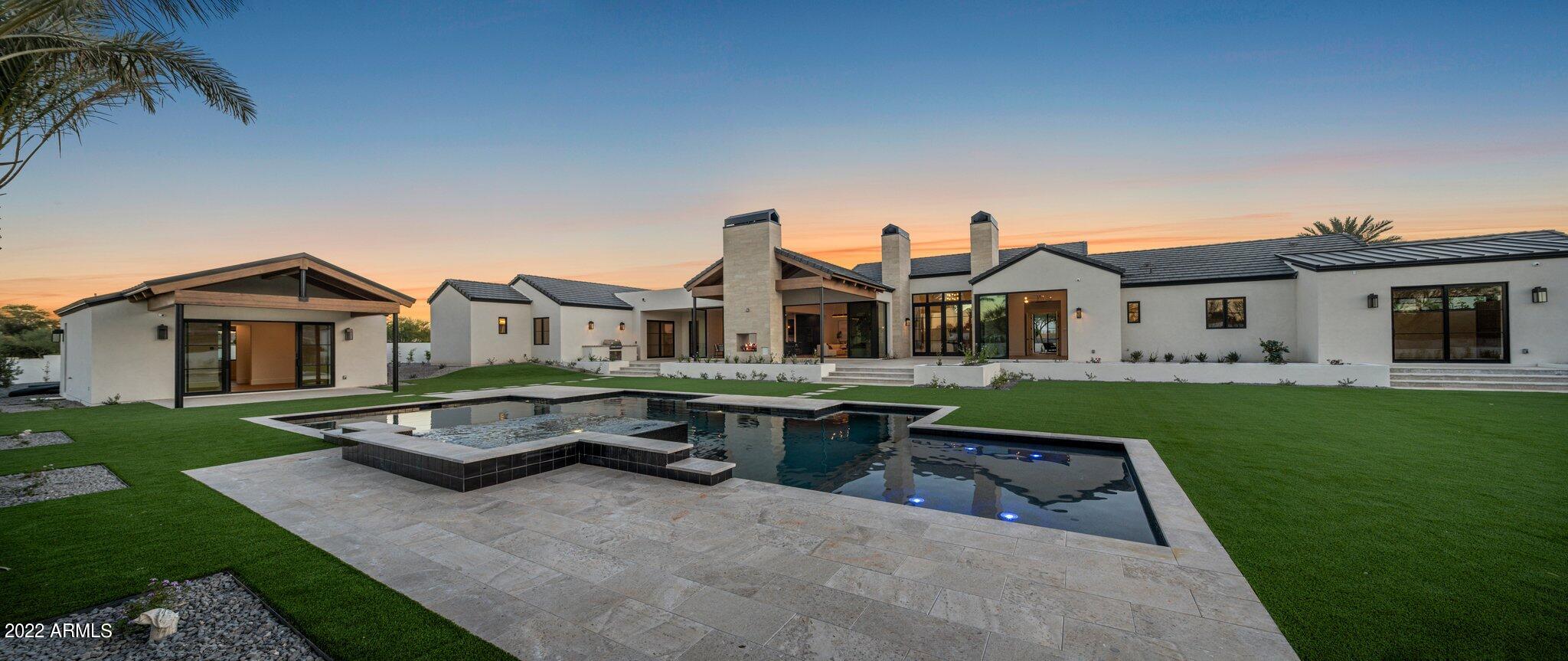 BRET HILLS - Residential