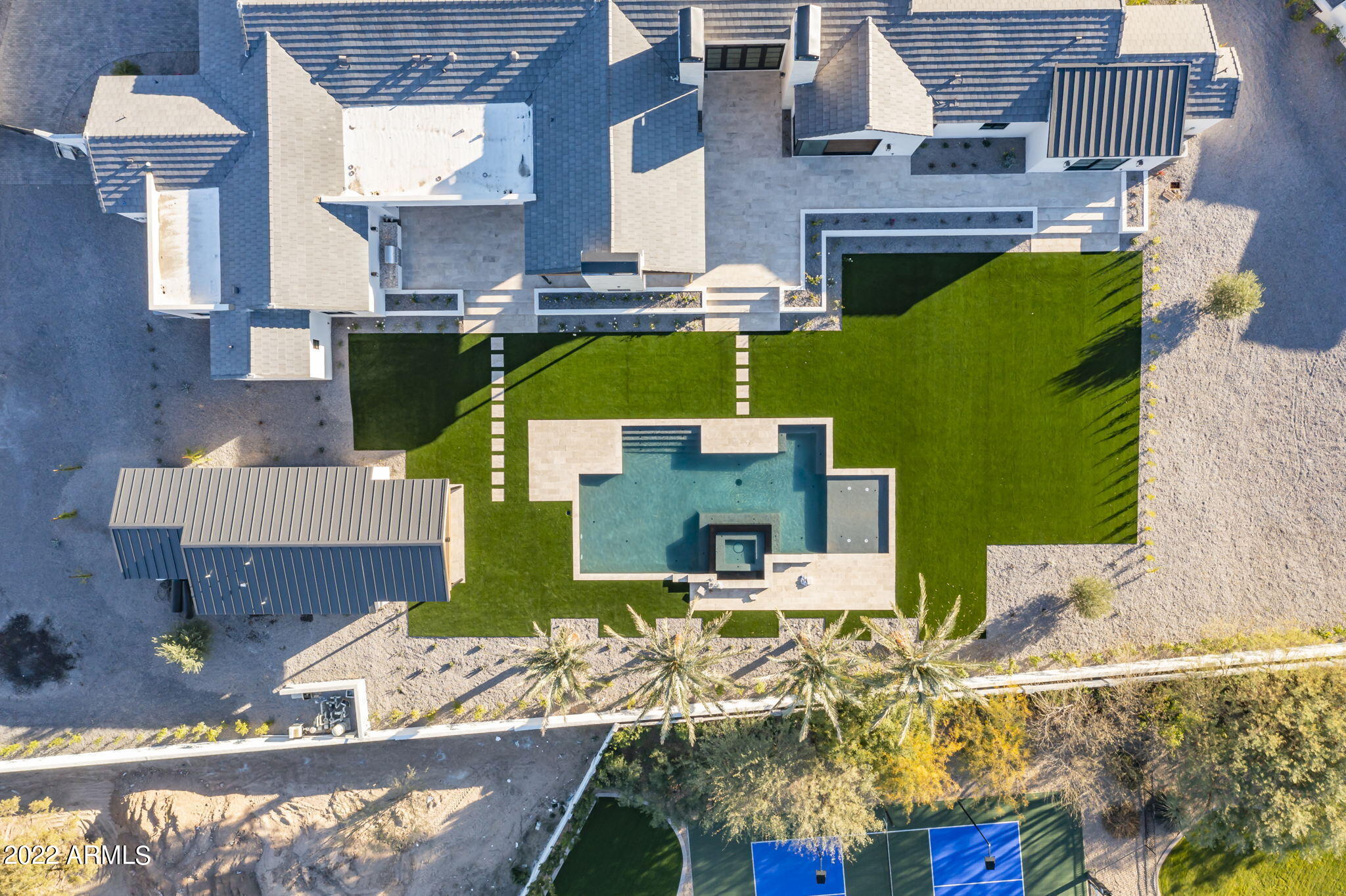 BRET HILLS - Residential