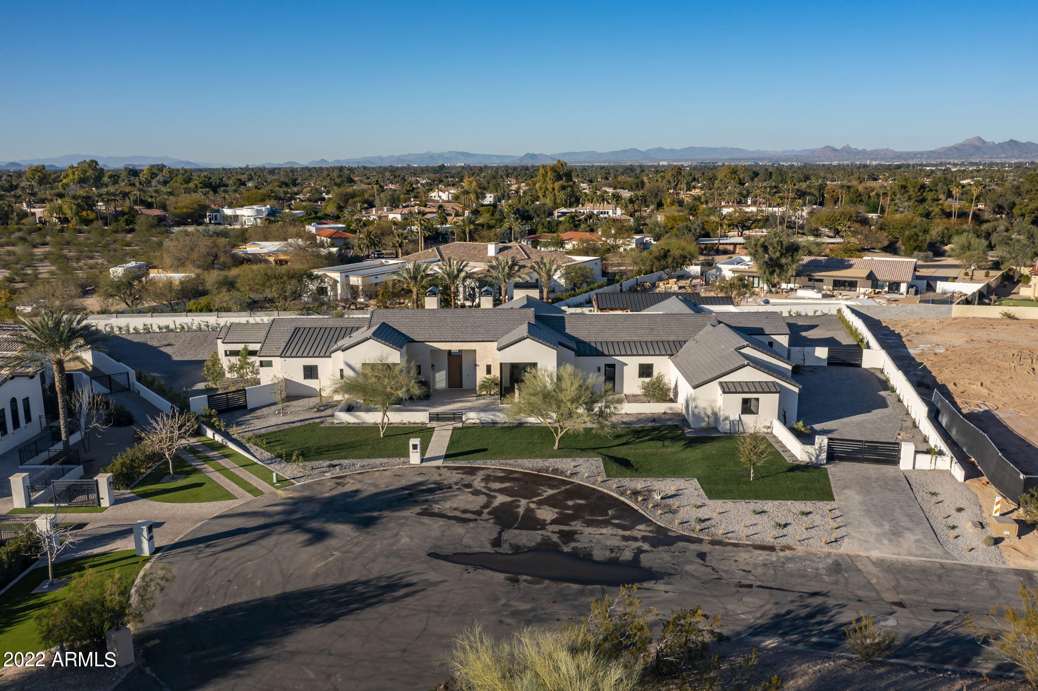 BRET HILLS - Residential