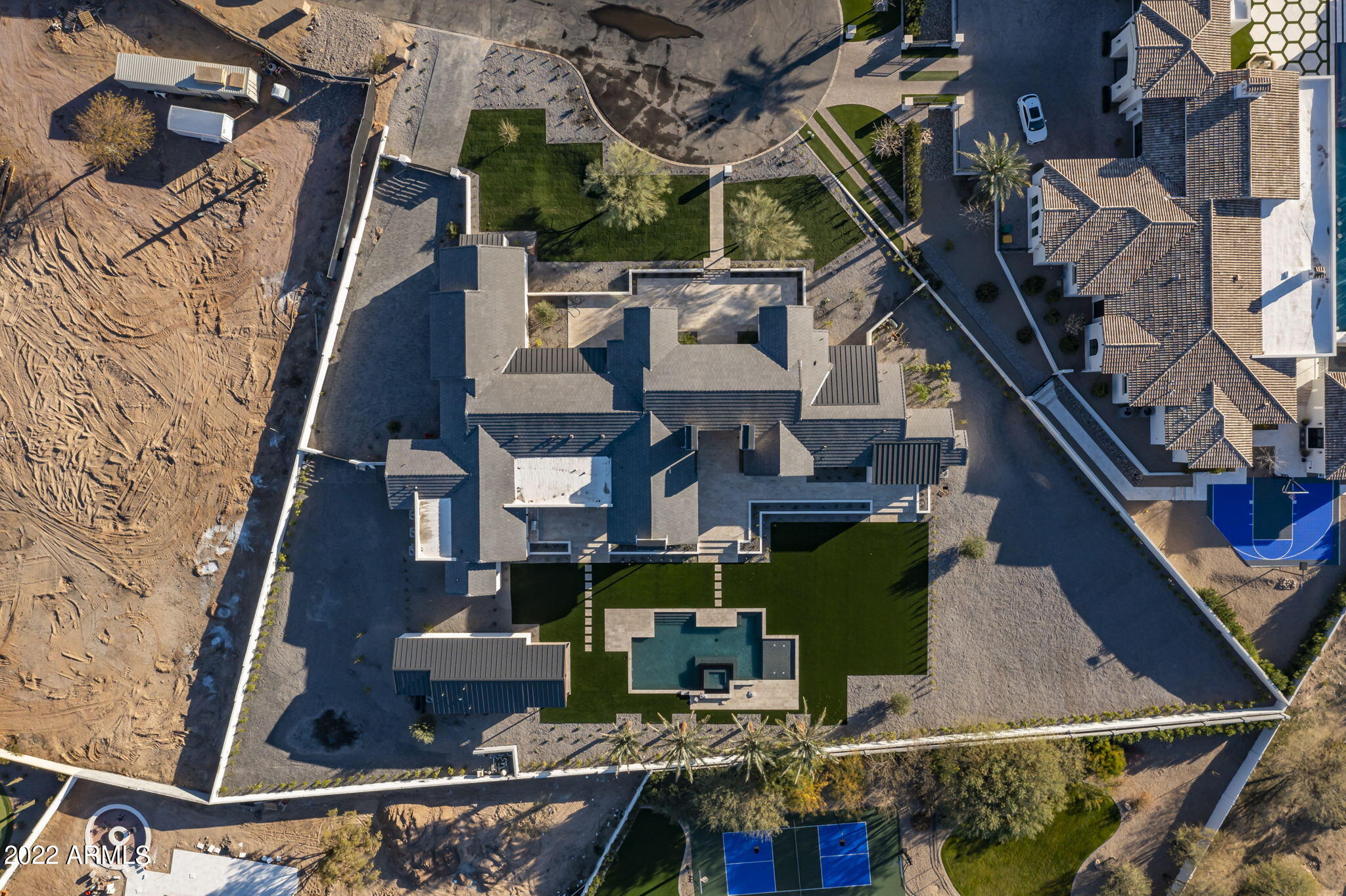 BRET HILLS - Residential
