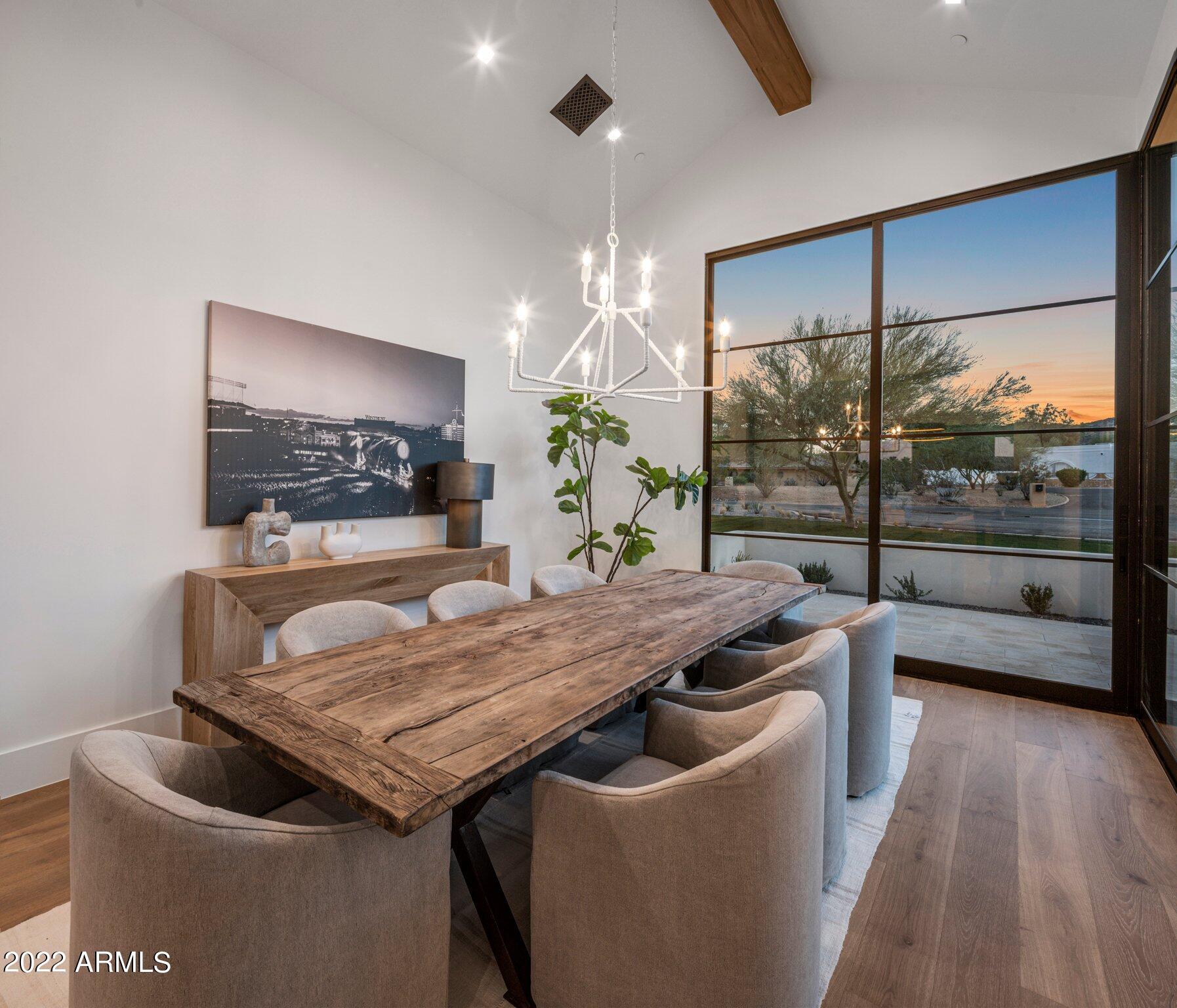 BRET HILLS - Residential