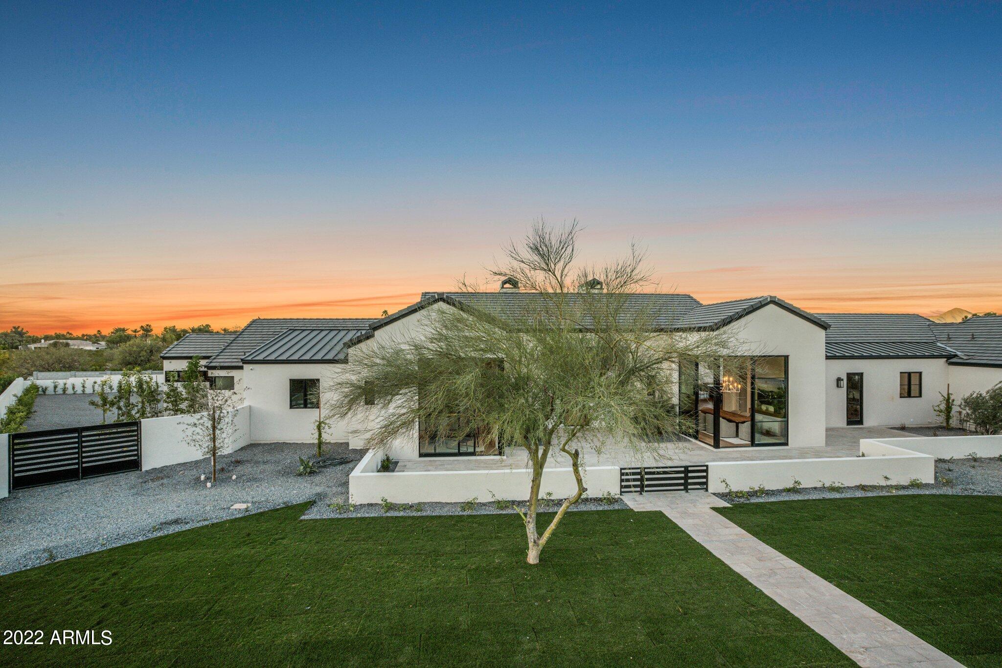 BRET HILLS - Residential
