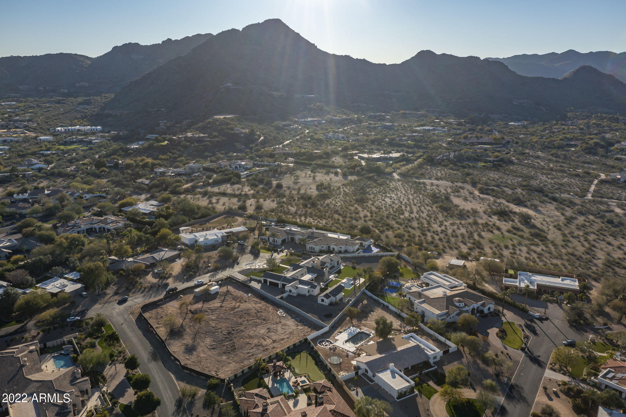 BRET HILLS - Residential
