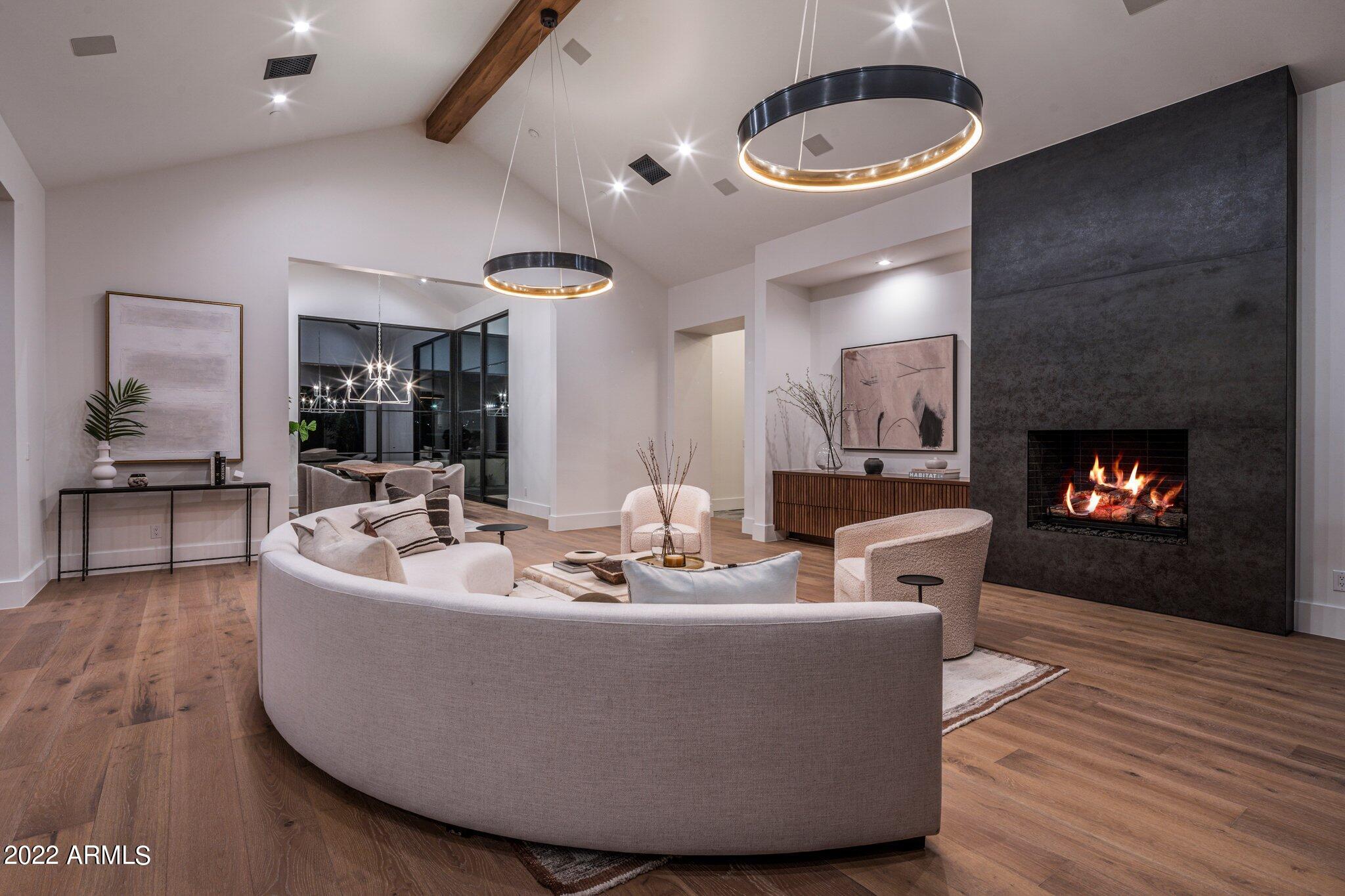 BRET HILLS - Residential