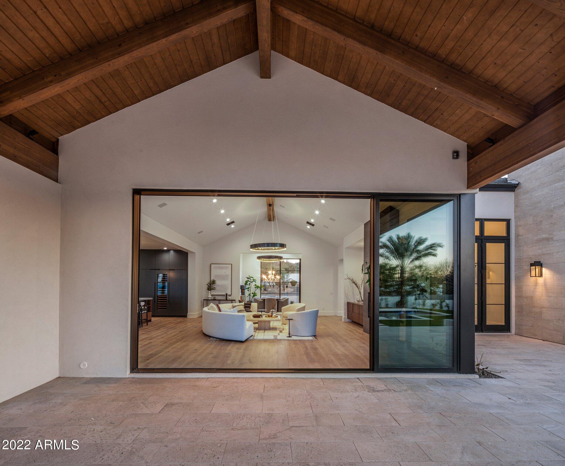 BRET HILLS - Residential