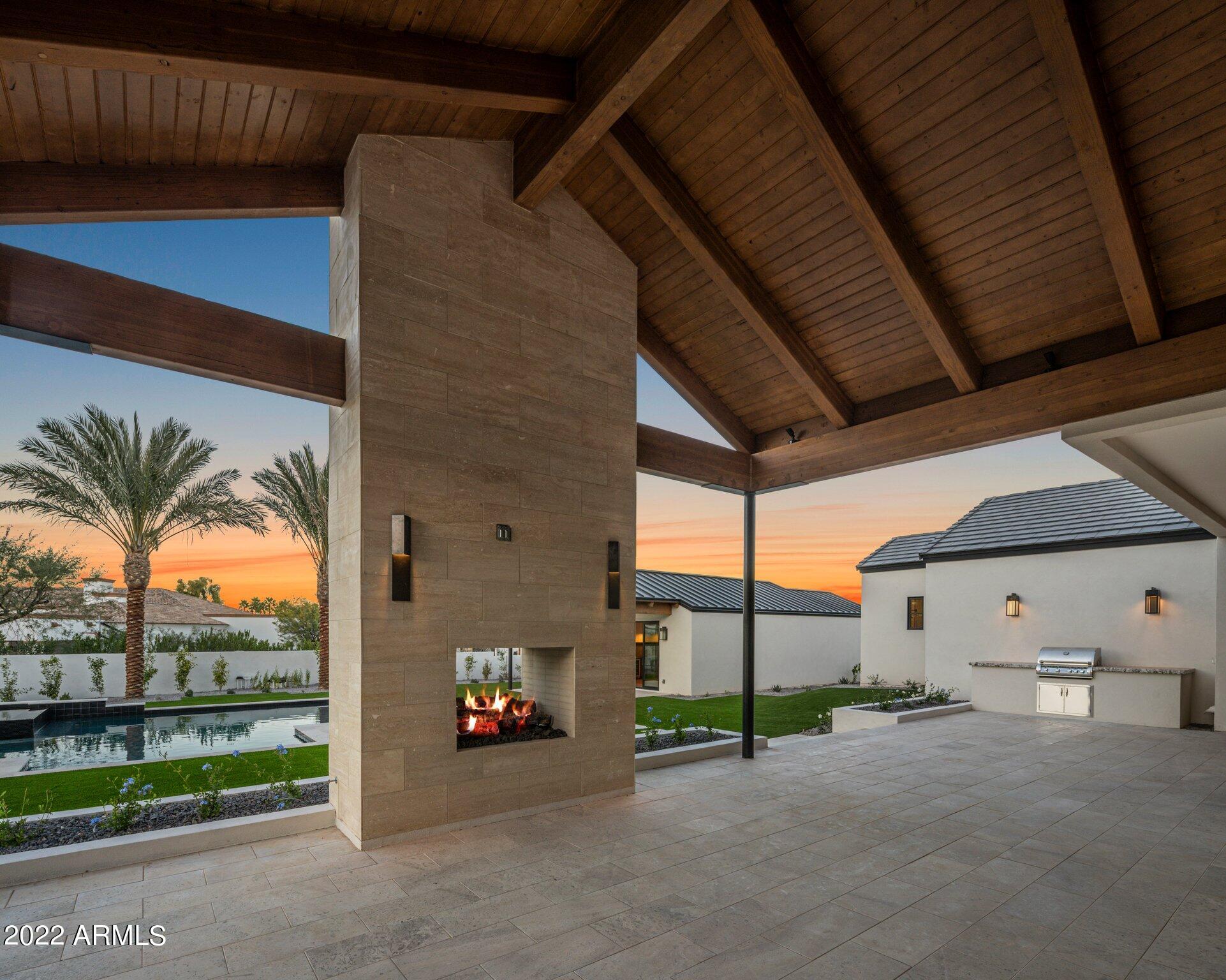 BRET HILLS - Residential